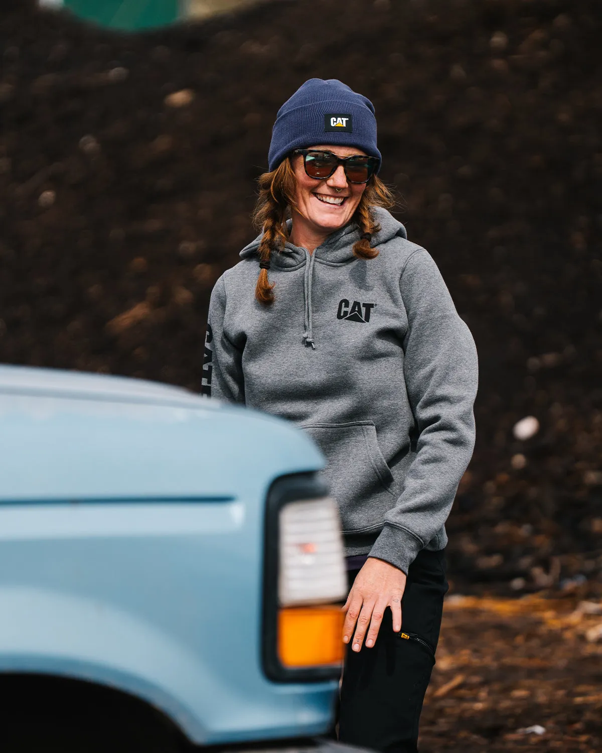 WOMEN'S TRADEMARK BANNER PULLOVER HOODIE sold by CAT Workwear product image thumbnail 3