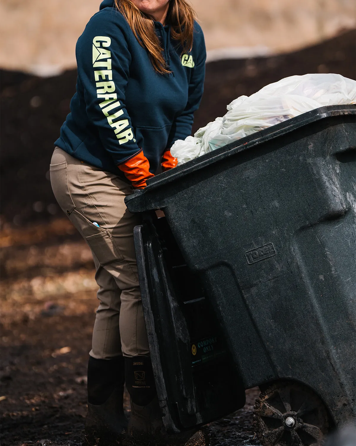 WOMEN'S STRETCH CANVAS UTILITY WORK PANTS sold by CAT Workwear product image thumbnail 3