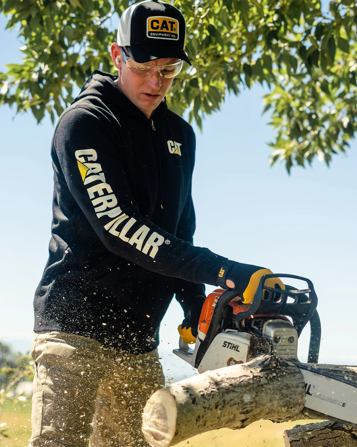 MEN'S TRADEMARK FULL ZIP HOODIE sold by CAT Workwear product image thumbnail 2