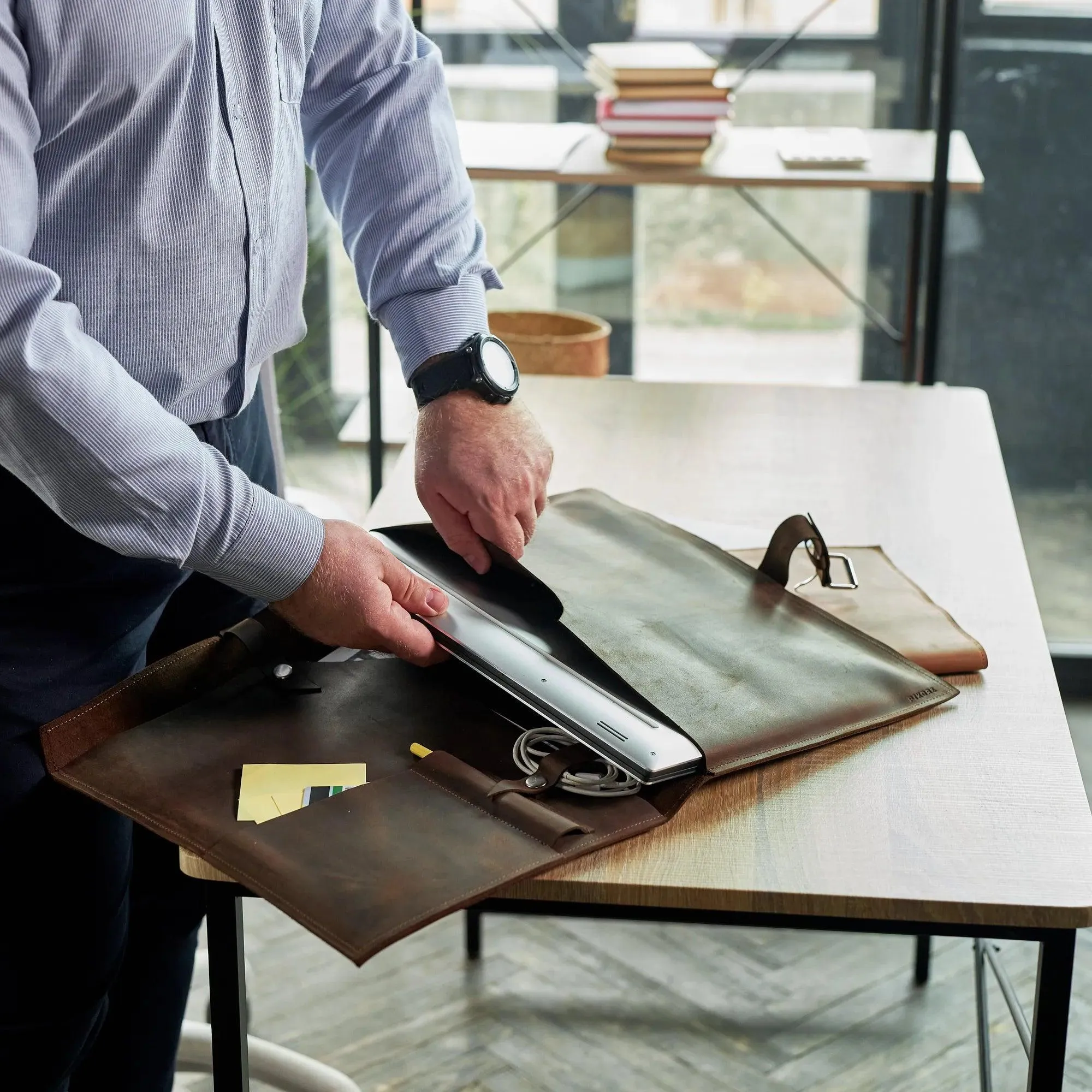 Laptop Case BuckleHold sold by Pikore product image thumbnail 2