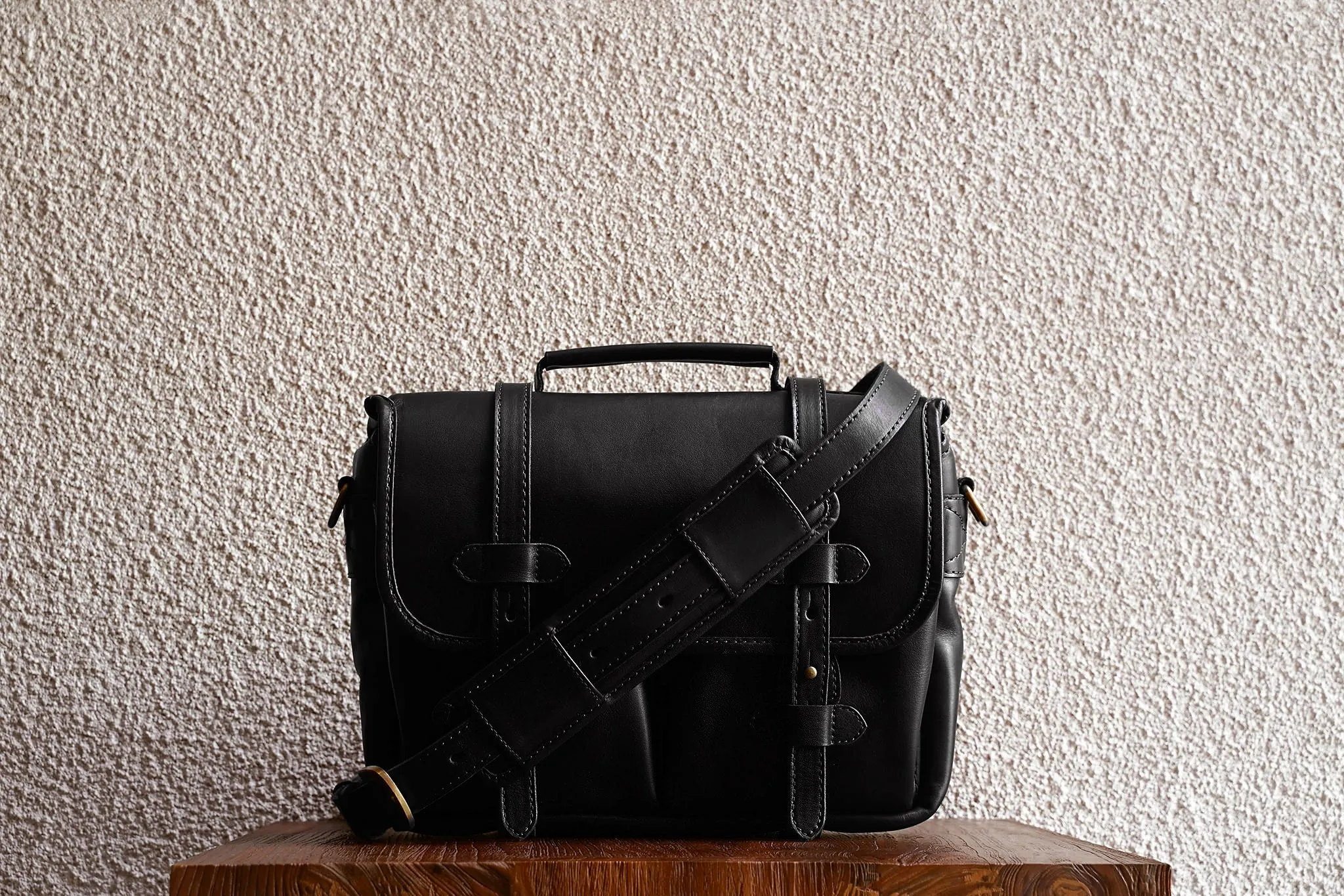 Rana 11/Black - 2 Weeks Preorder sold by Cravar