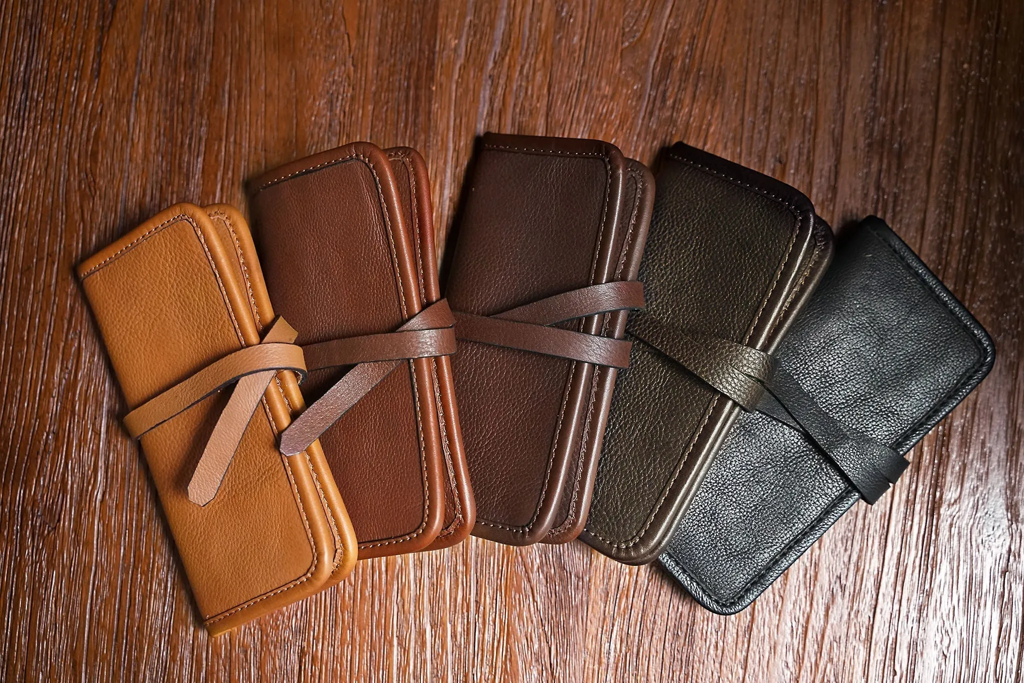 Watch Fold/Sand sold by Cravar product image thumbnail 5