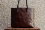 Medium Tote/Fox sold by Cravar