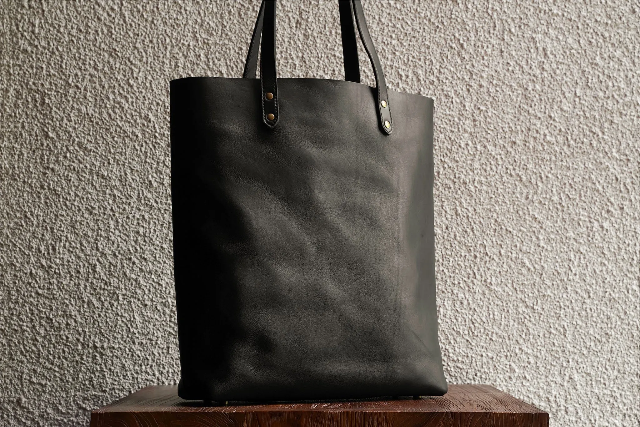 Slim Tote/Black sold by Cravar product image thumbnail 3