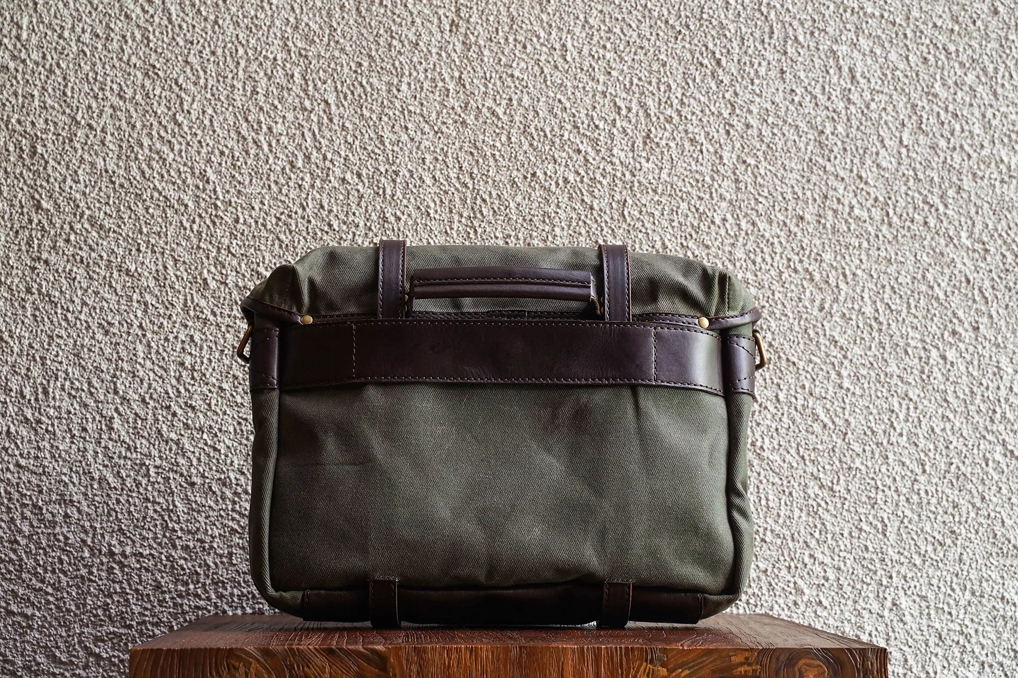 F.C. 15/Olive - Waxed Twill - 2 Weeks Preorder sold by Cravar product image thumbnail 5