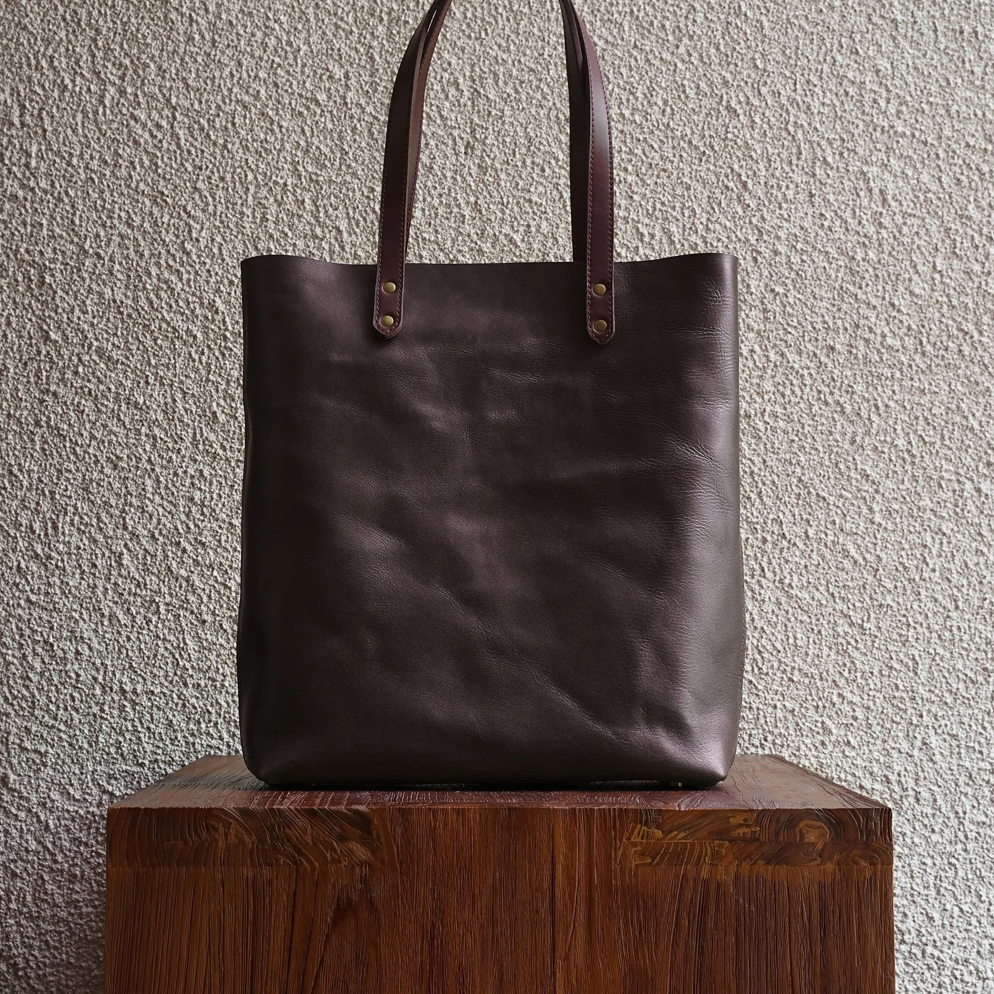 Slim Tote/Espresso sold by Cravar product image thumbnail 3
