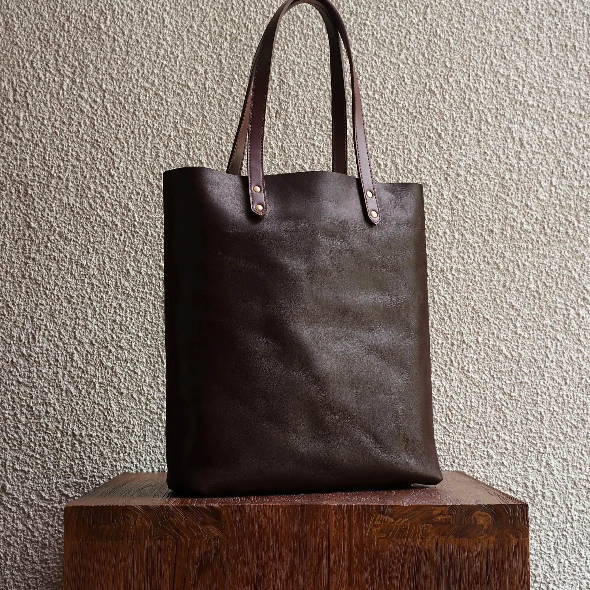 Slim Tote/Espresso sold by Cravar product image thumbnail 5