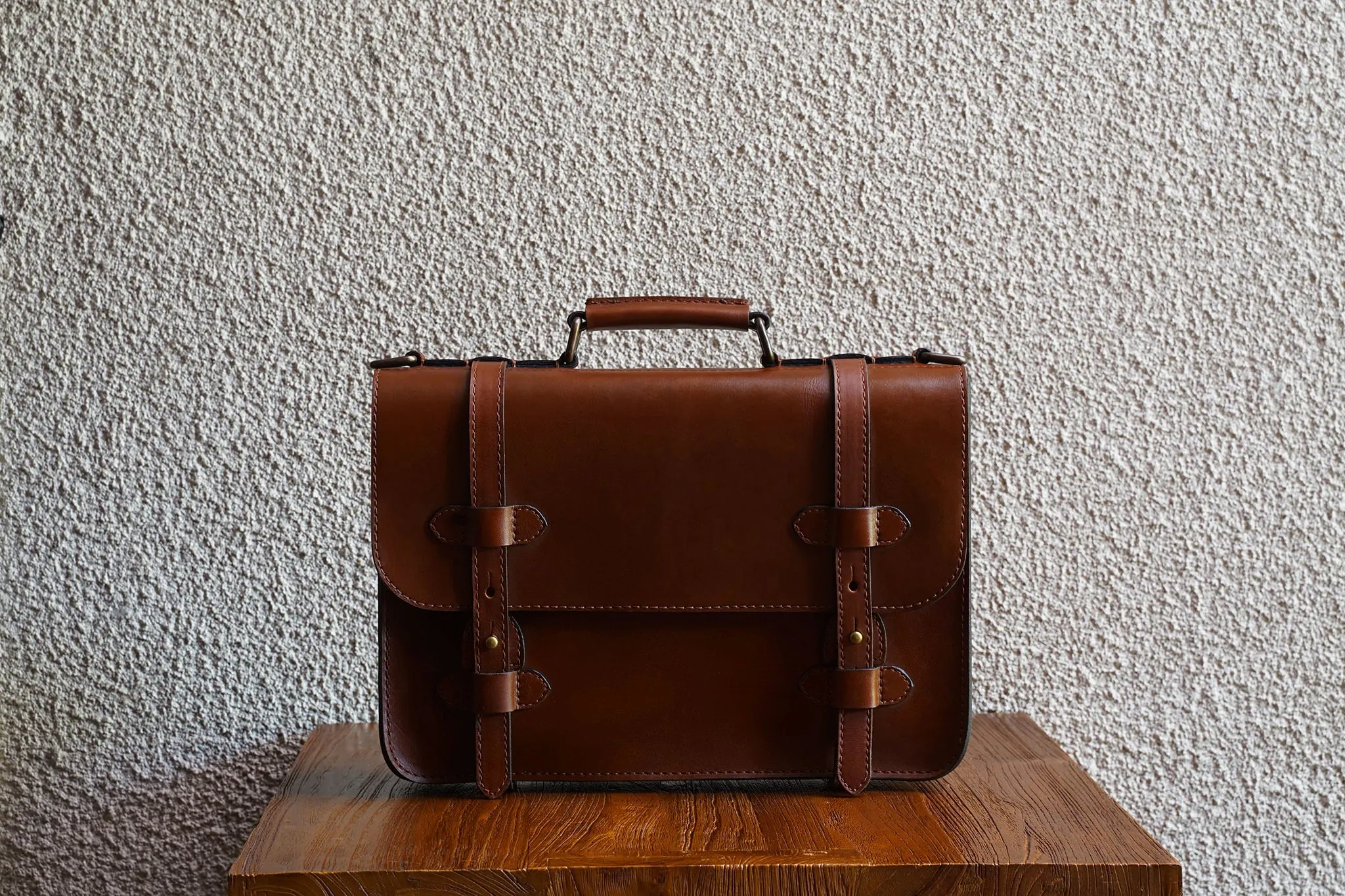 Alpha 13/Vintage Brown sold by Cravar product image thumbnail 4