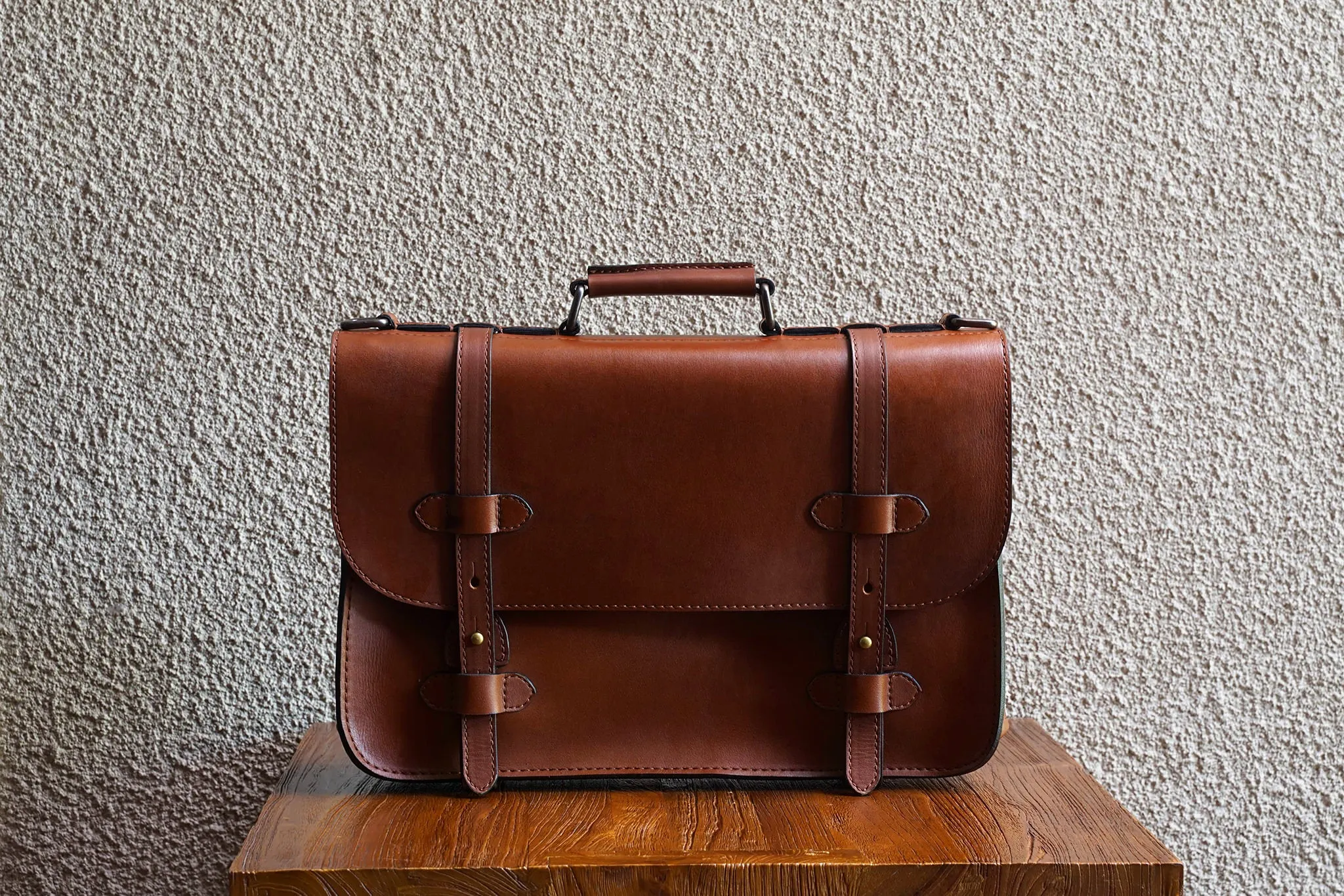 Alpha 15/Vintage Brown sold by Cravar product image thumbnail 4
