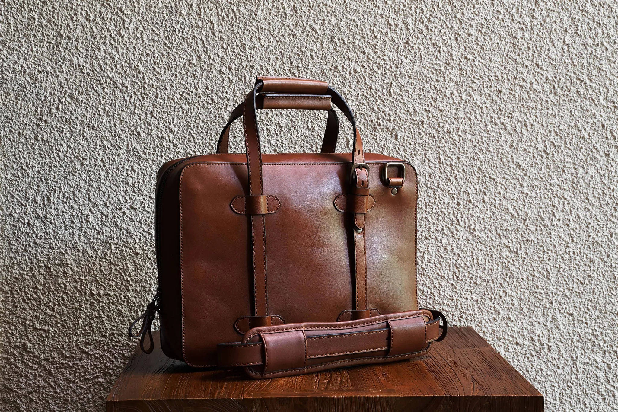 C.O. 13/Vintage Brown - 2 Weeks Preorder sold by Cravar product image thumbnail 2