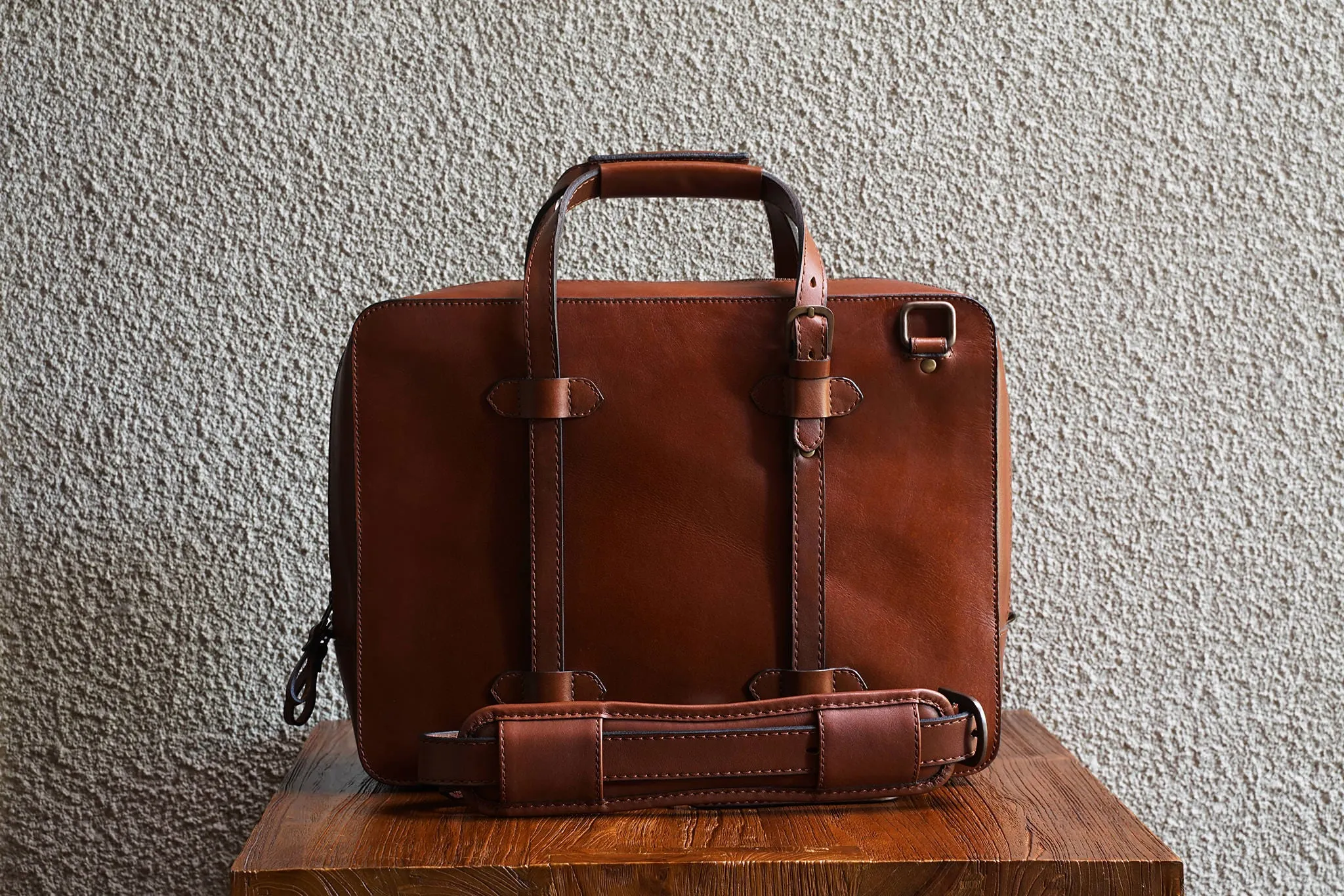 C.O. 15/Vintage Brown - 2 Weeks Preorder sold by Cravar product image thumbnail 4