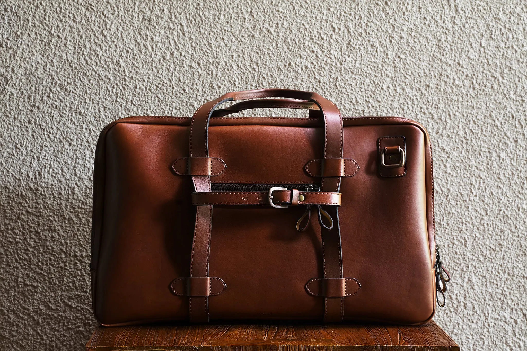 C.O. Travel/Vintage Brown - 2 Weeks Preorder sold by Cravar product image thumbnail 5