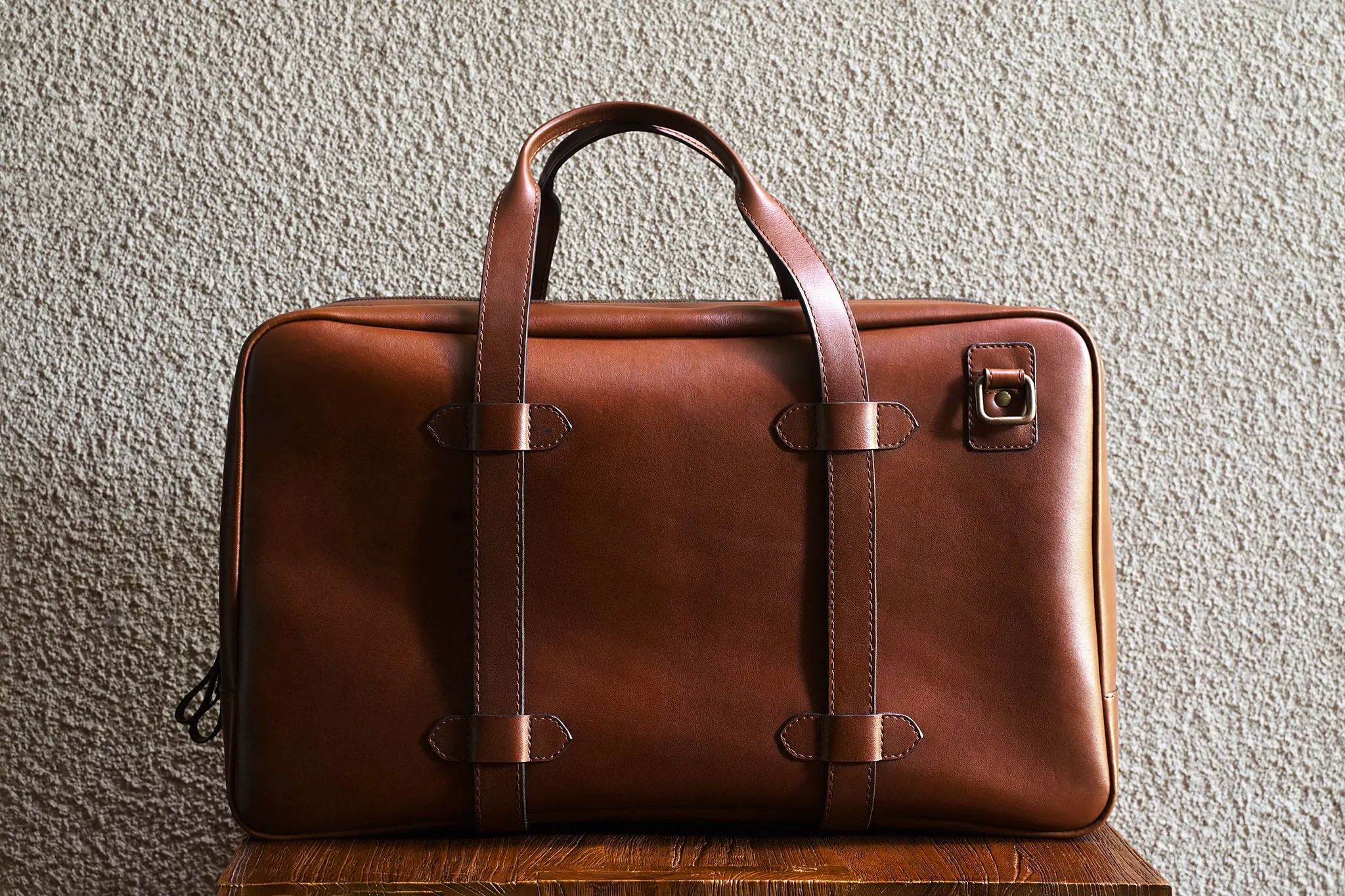 C.O. Travel/Vintage Brown - 2 Weeks Preorder sold by Cravar product image thumbnail 3