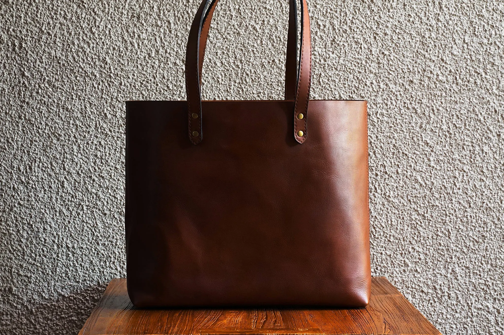 Medium Tote/Vintage Brown - 2 Weeks Preorder sold by Cravar product image thumbnail 3