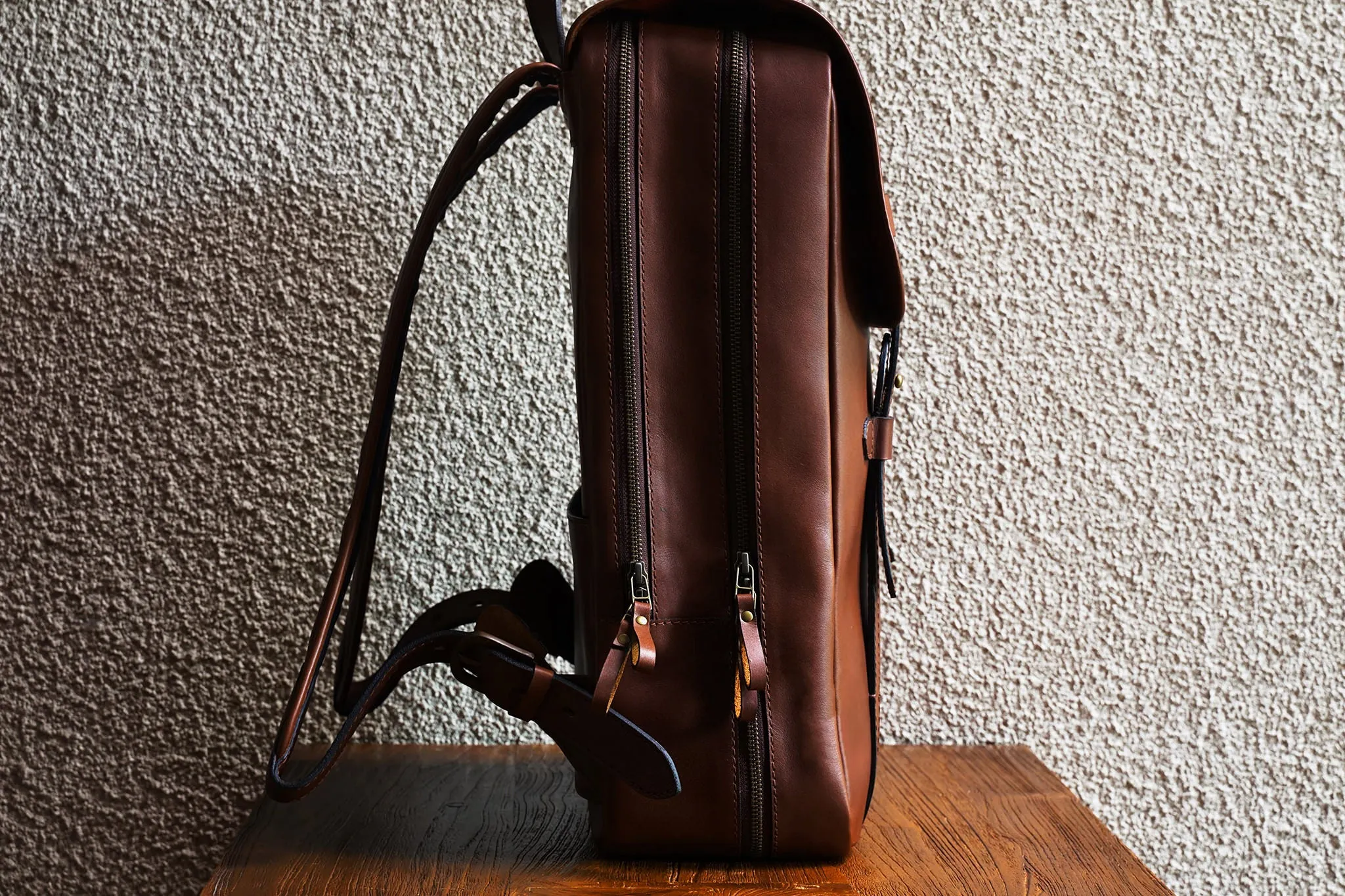 Urbanpack L/Vintage Brown sold by Cravar product image thumbnail 4