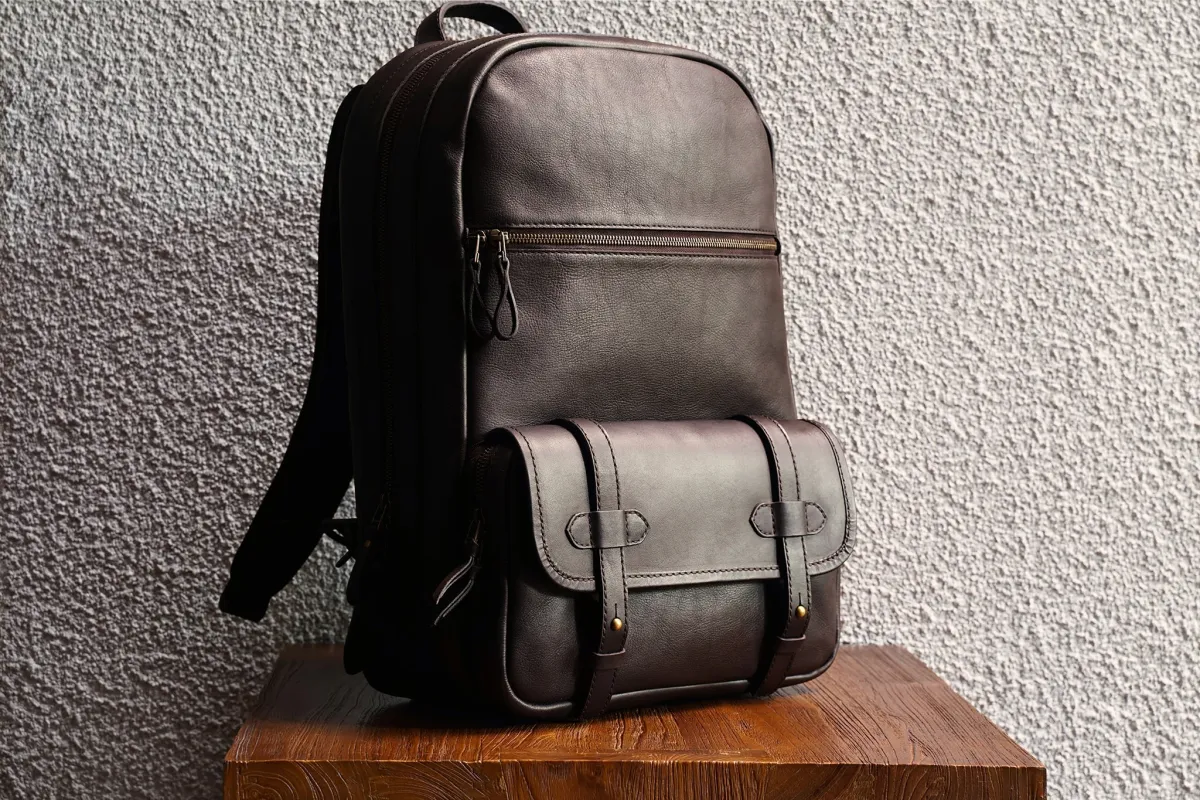 Citypack L/Espresso - 2 Weeks Preorder sold by Cravar