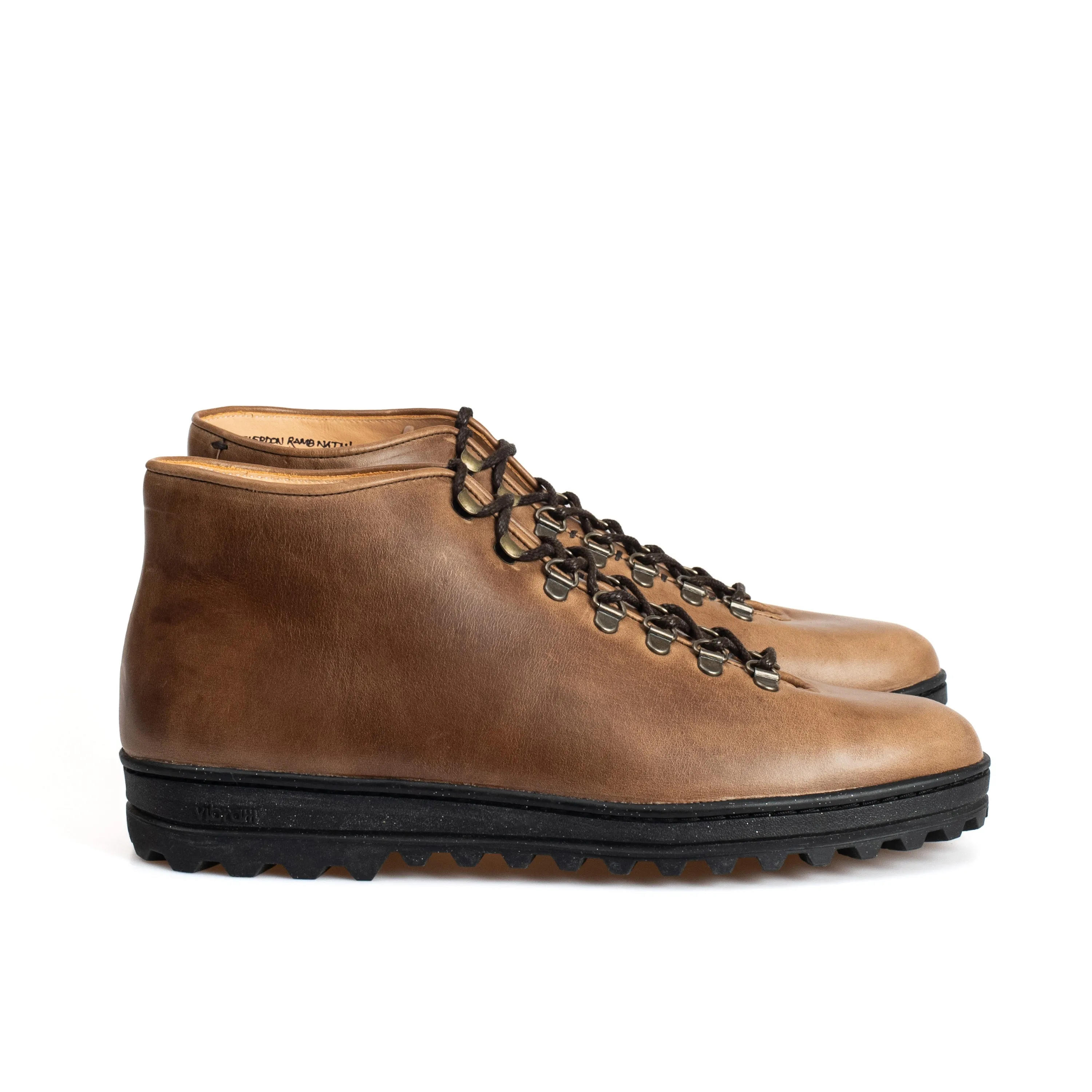 Everdon 'Rambler' Wholecut Mid - Horween Natural Chromexcel sold by Crown Northampton