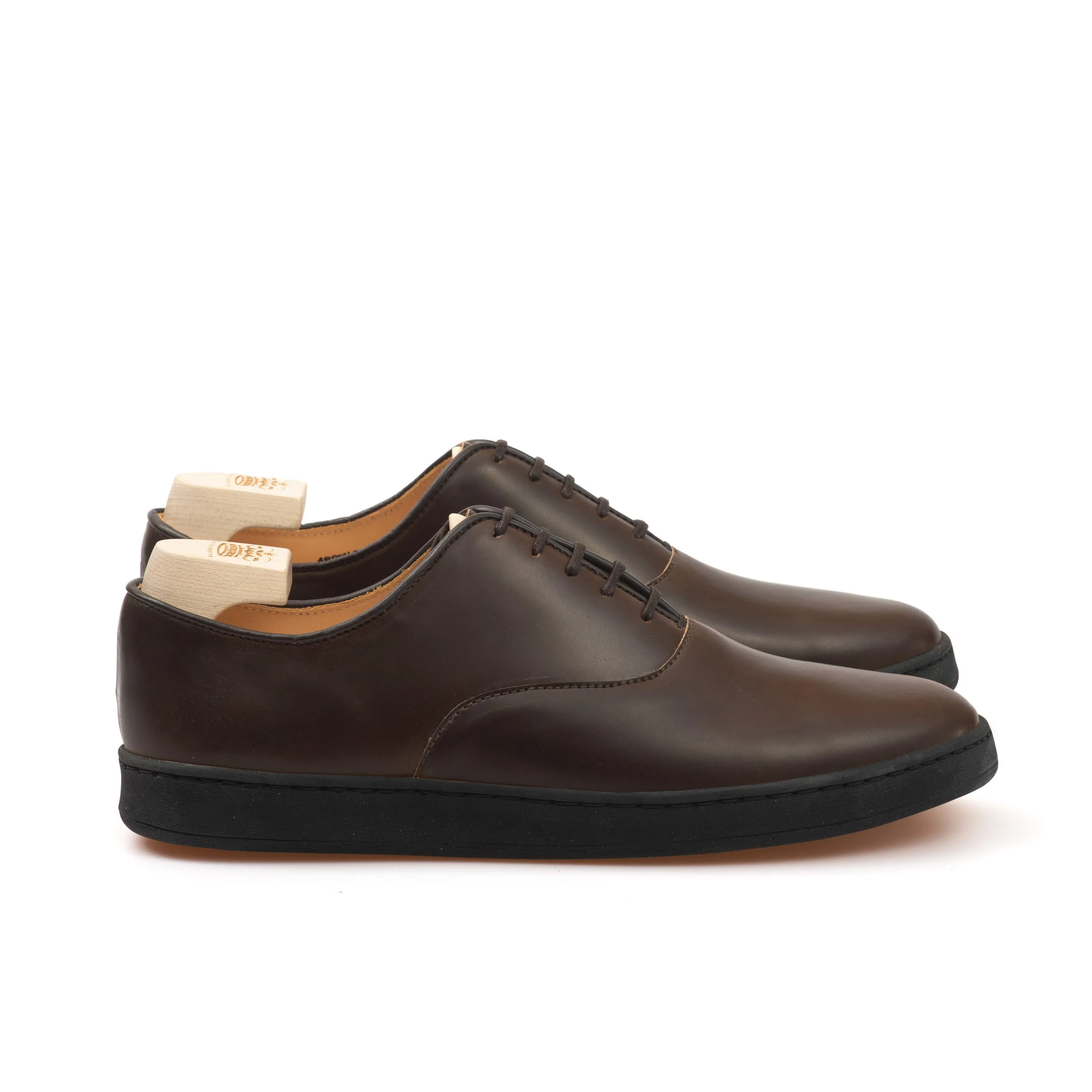 Abbey Oxford - Horween Dark Cognac Shell Cordovan - Deluxe Care Pack sold by Crown Northampton product image thumbnail 3