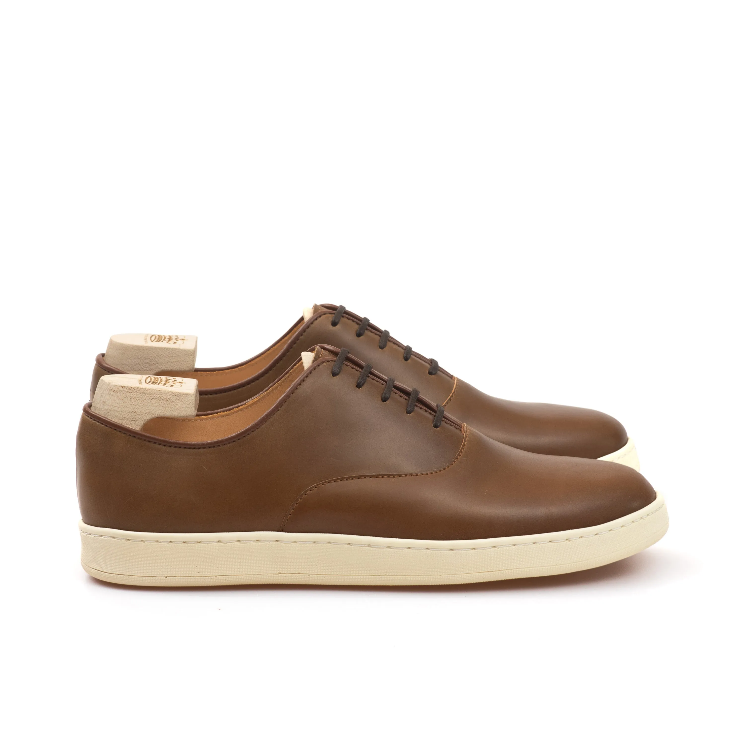Abbey Oxford - Horween Bourbon Shell Cordovan - Deluxe Care Pack sold by Crown Northampton product image thumbnail 4