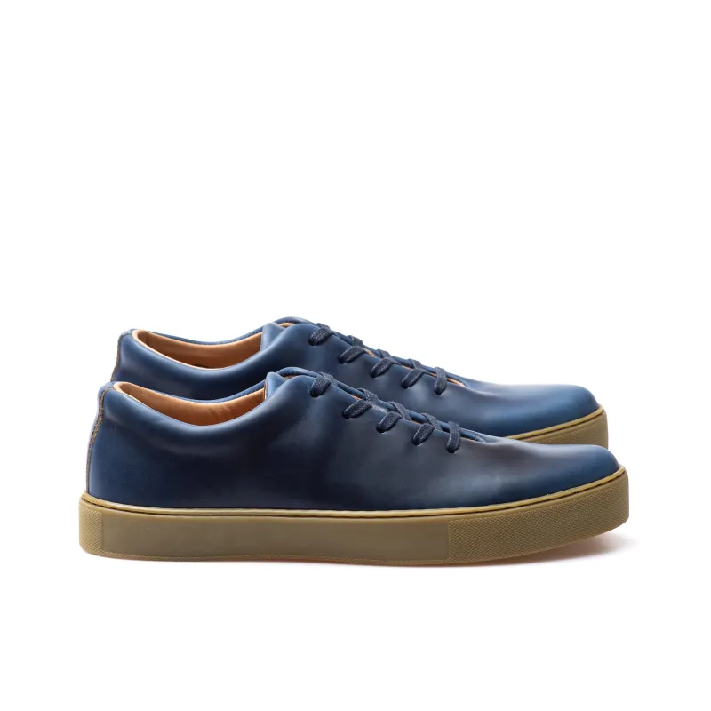 Upton Wholecut - Horween Ink Chromexcel sold by Crown Northampton