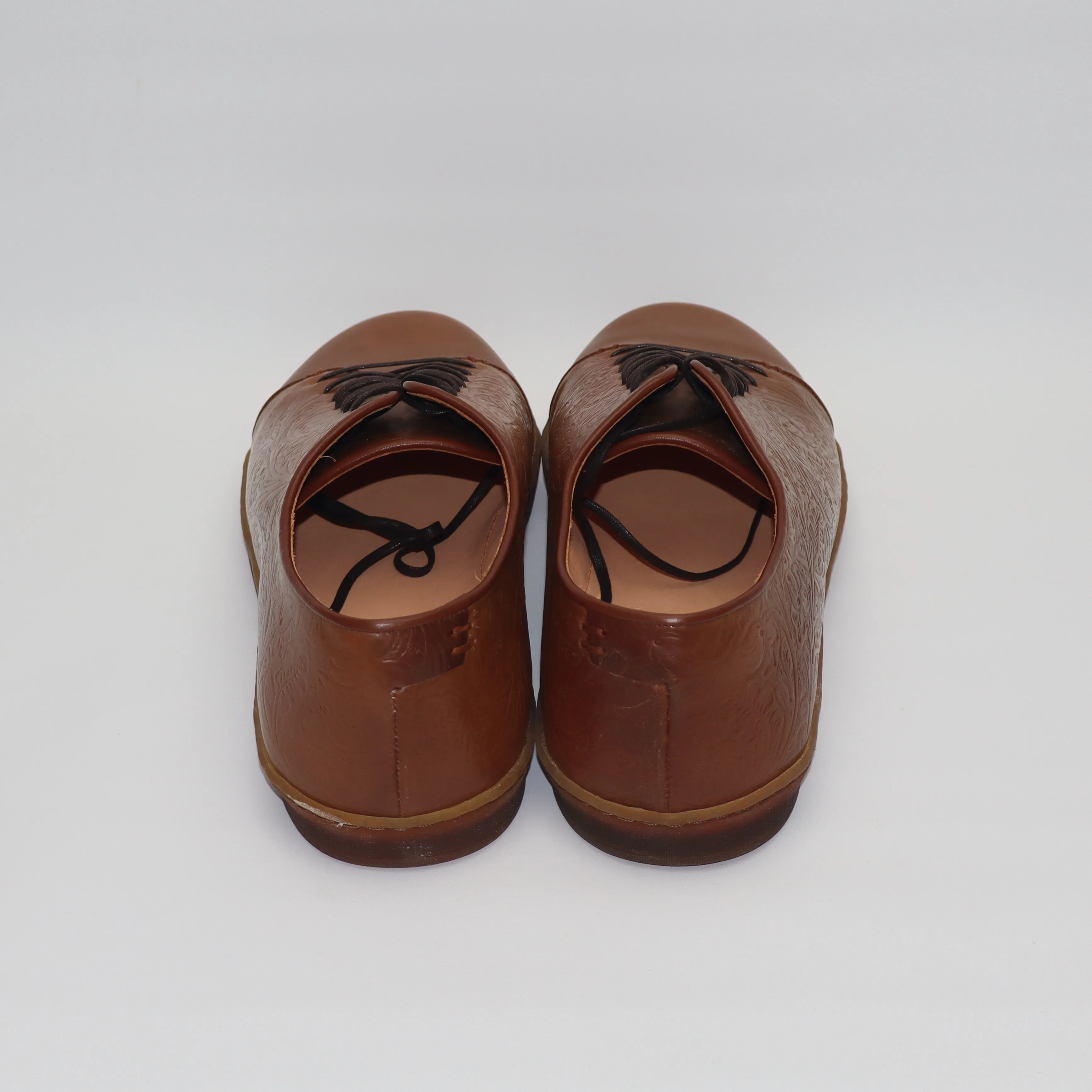 Harlestone Derby - D12 Western Floral Bourbon Shell Cordovan - SRE 40 sold by Crown Northampton product image thumbnail 3
