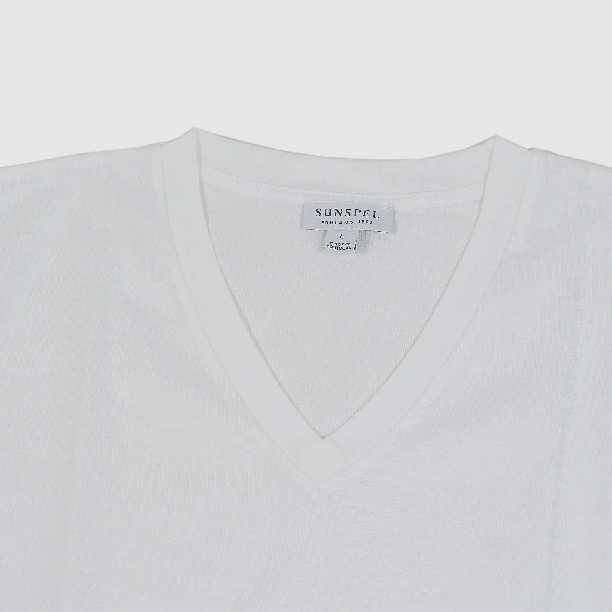 Sunspel Short Sleeve V-Neck T-Shirt sold by DeeCee style product image thumbnail 5
