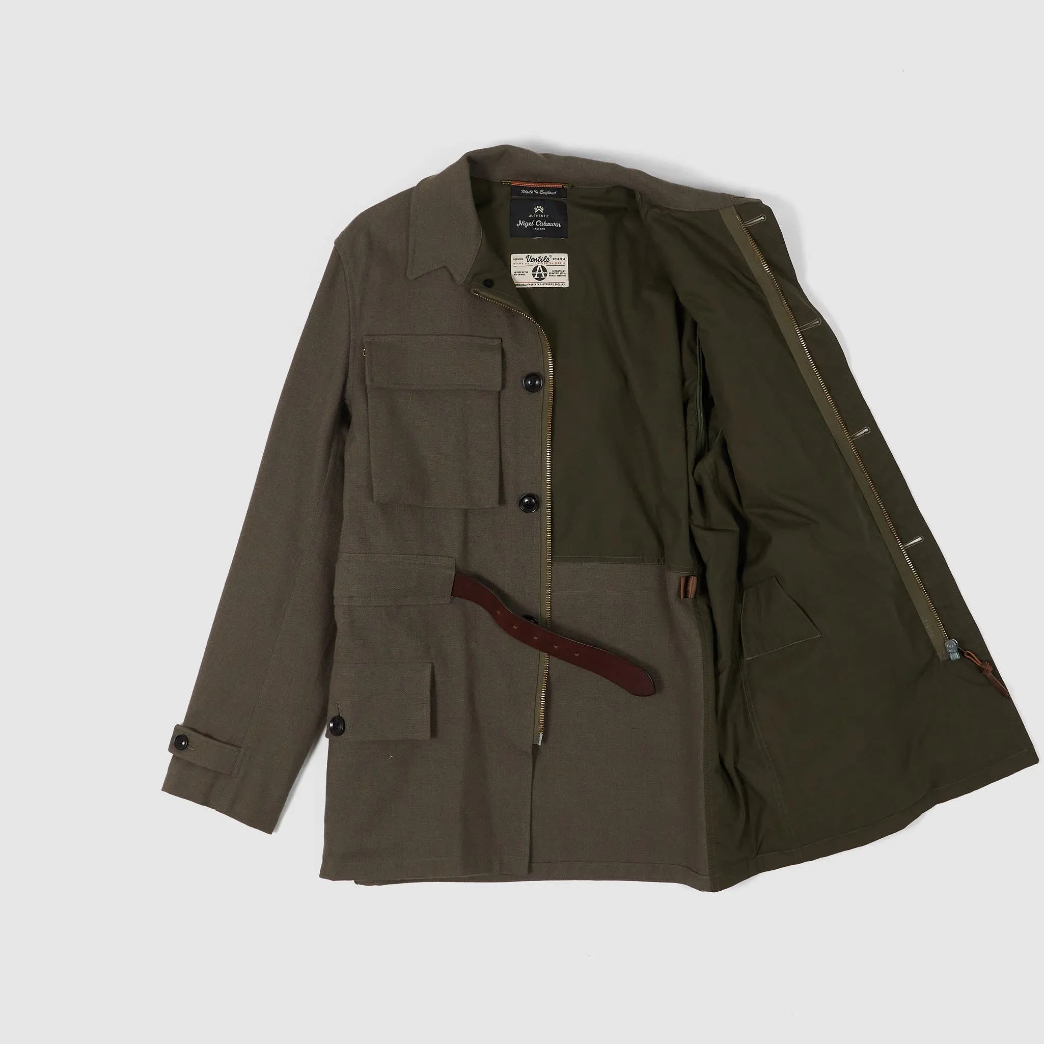 Nigel Cabourn WW2 Backpack Parka sold by DeeCee style product image thumbnail 2