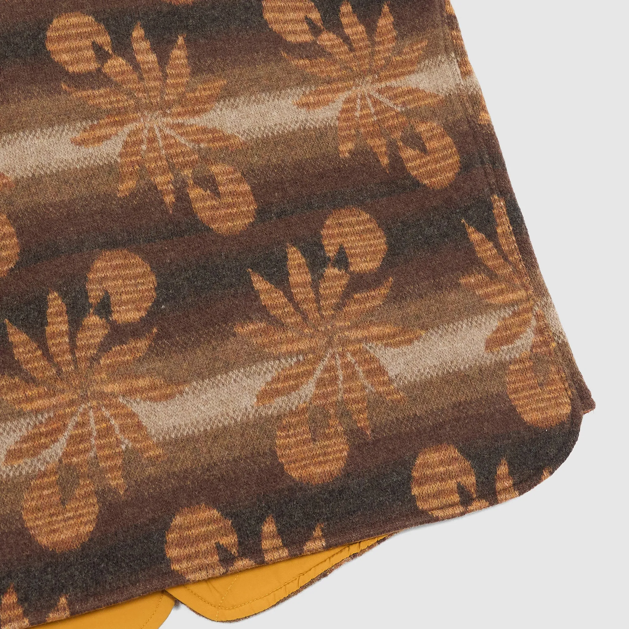 Double RL Sweater Waist Coat sold by DeeCee style product image thumbnail 4