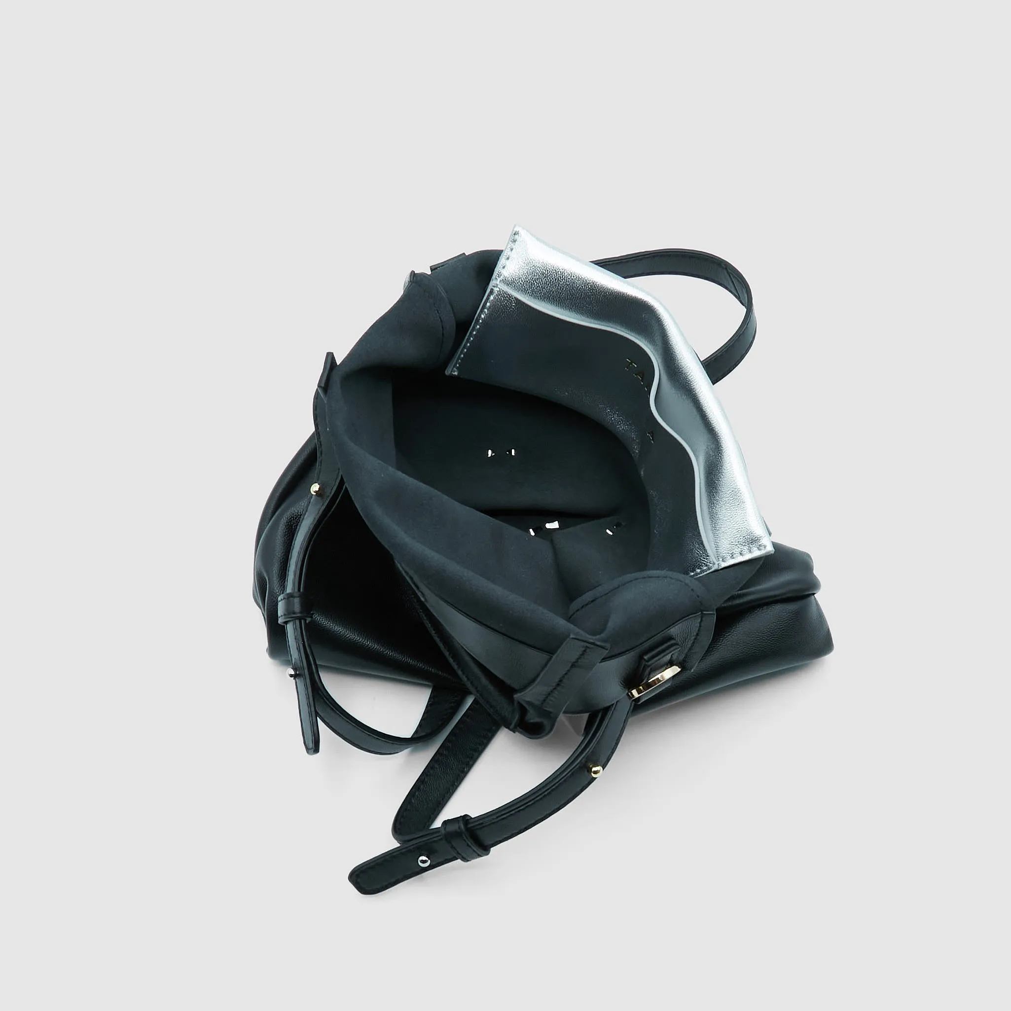 Tanaka NY TYO "The Bag" sold by DeeCee style product image thumbnail 5