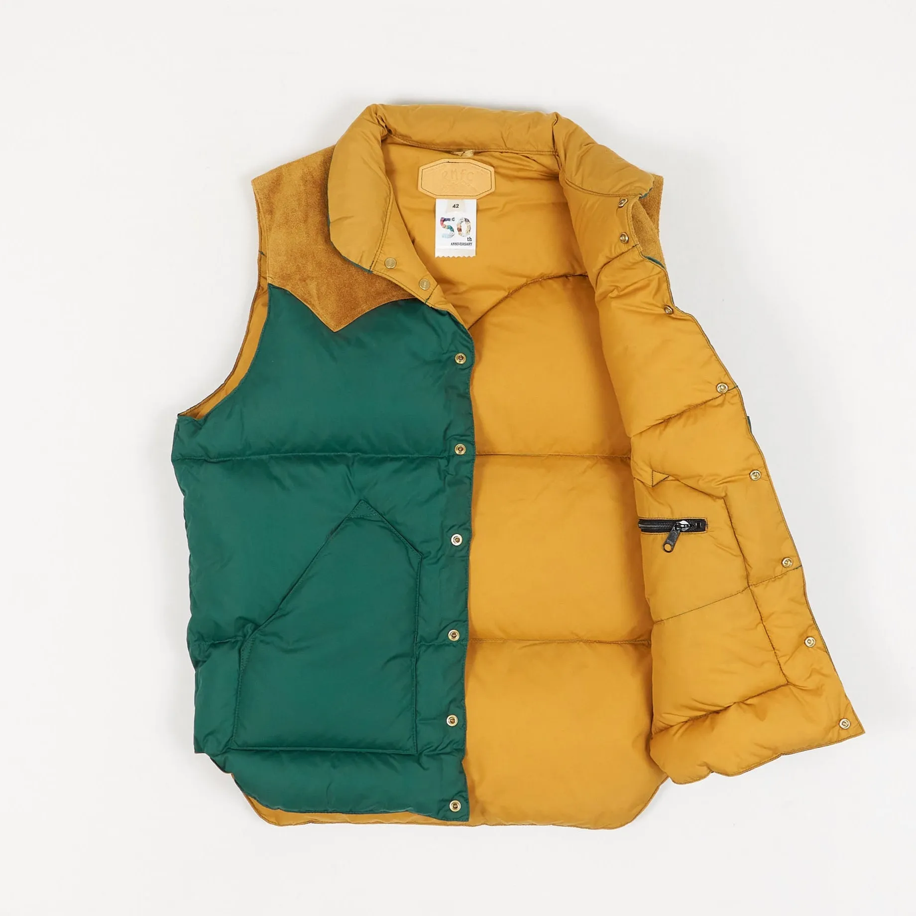 Rocky Mountain Featherbed Down Vest sold by DeeCee style product image thumbnail 2