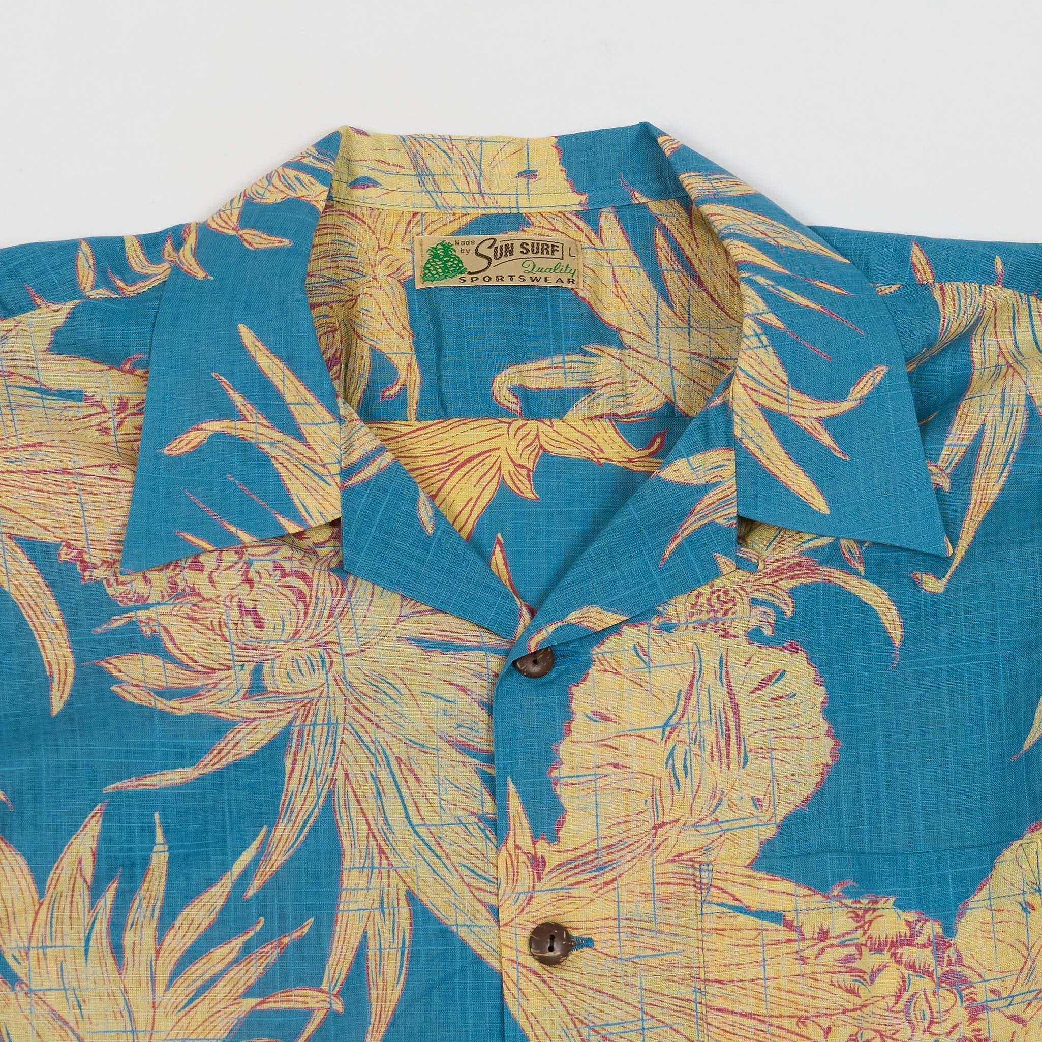 Sun Surf Pineapple Cotton/ Linen Hawaiian Shirt sold by DeeCee style product image thumbnail 3