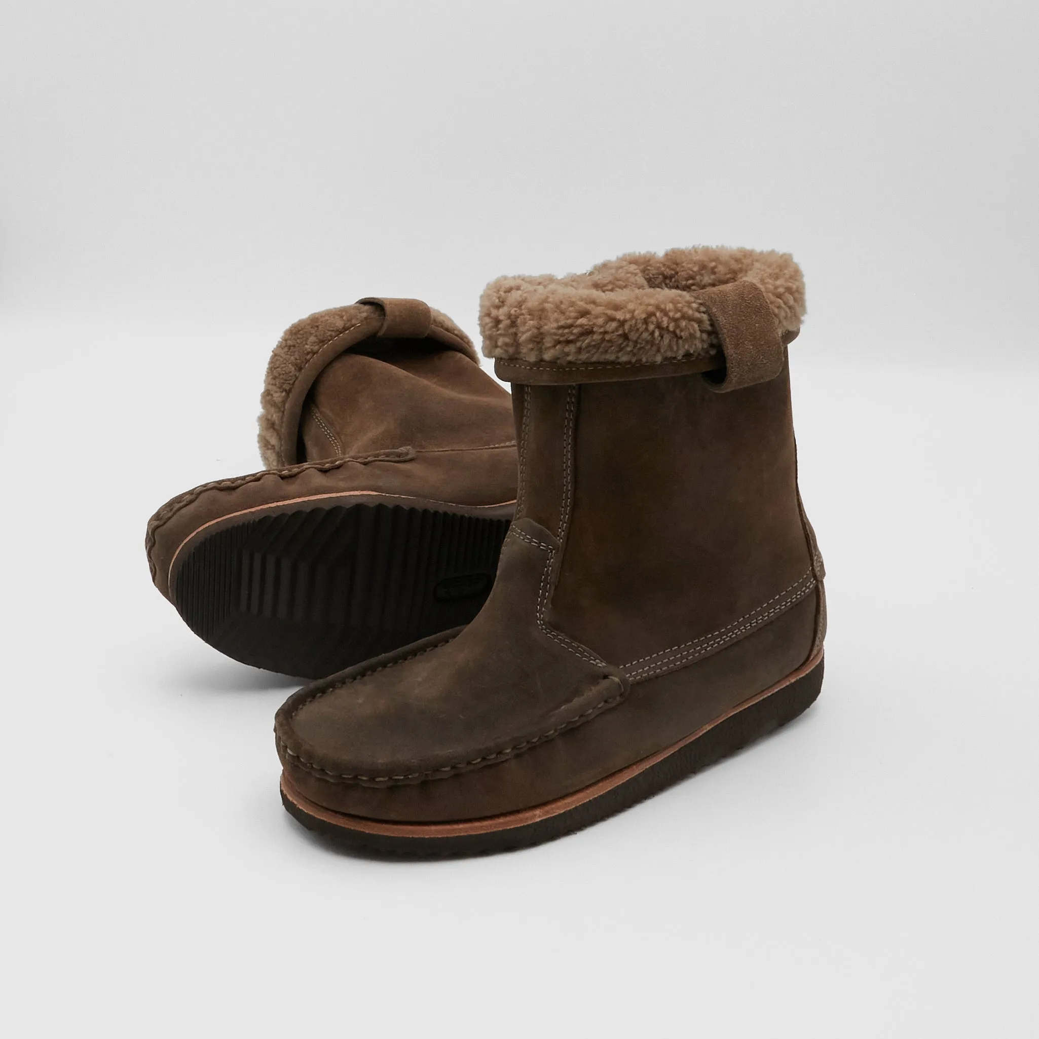 n.d.c. made by hand Nebraska Hammer Sheep Boots sold by DeeCee style product image thumbnail 2