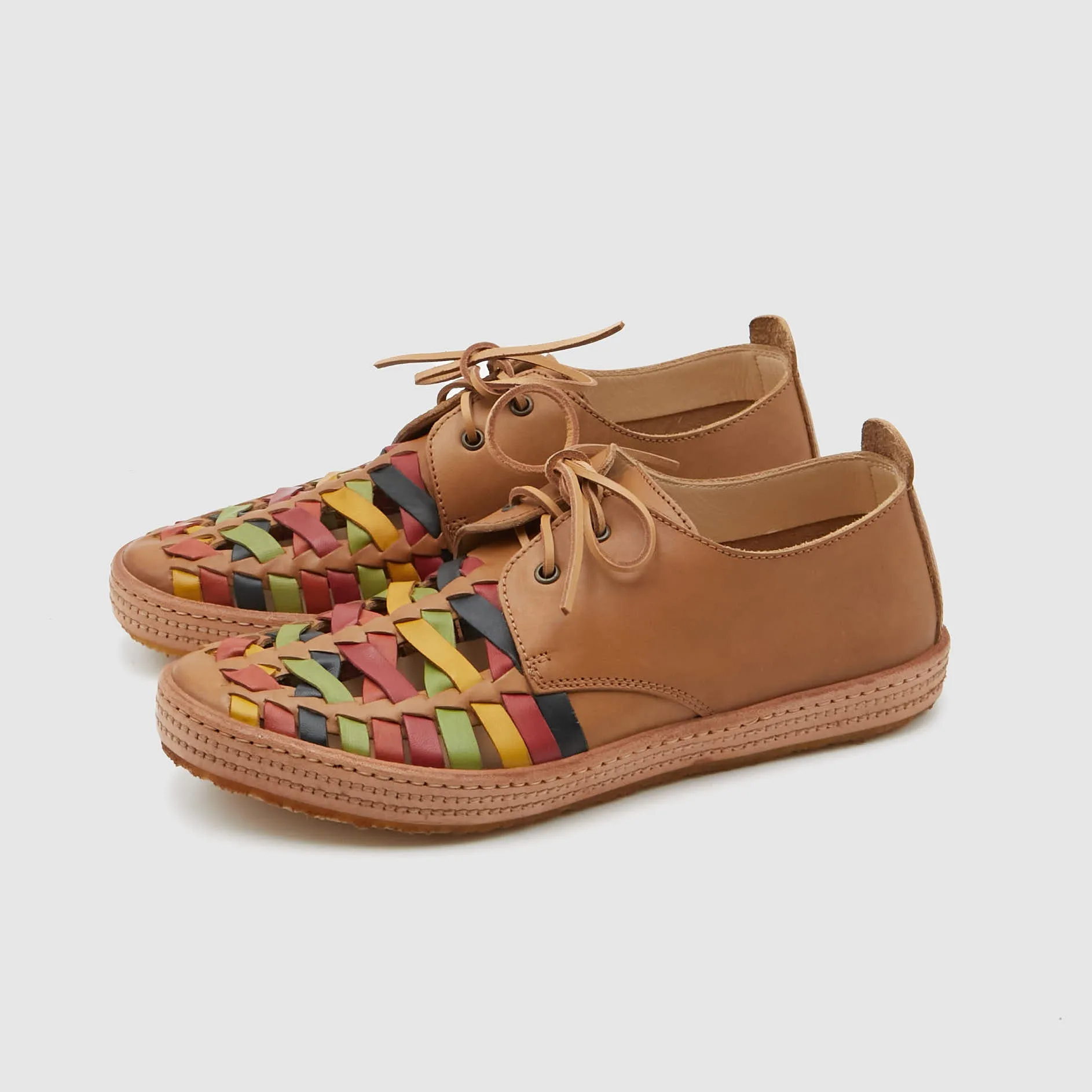 Punto Pigro Summer Sneaker sold by DeeCee style