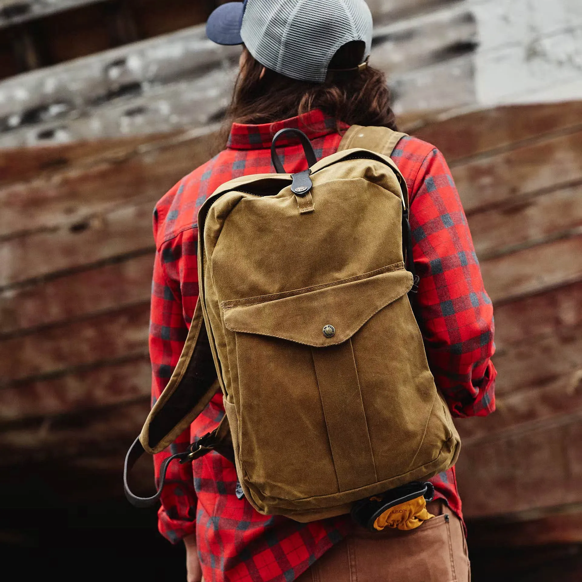 Filson Journeyman Tin Cloth Backpack sold by DeeCee style product image thumbnail 2