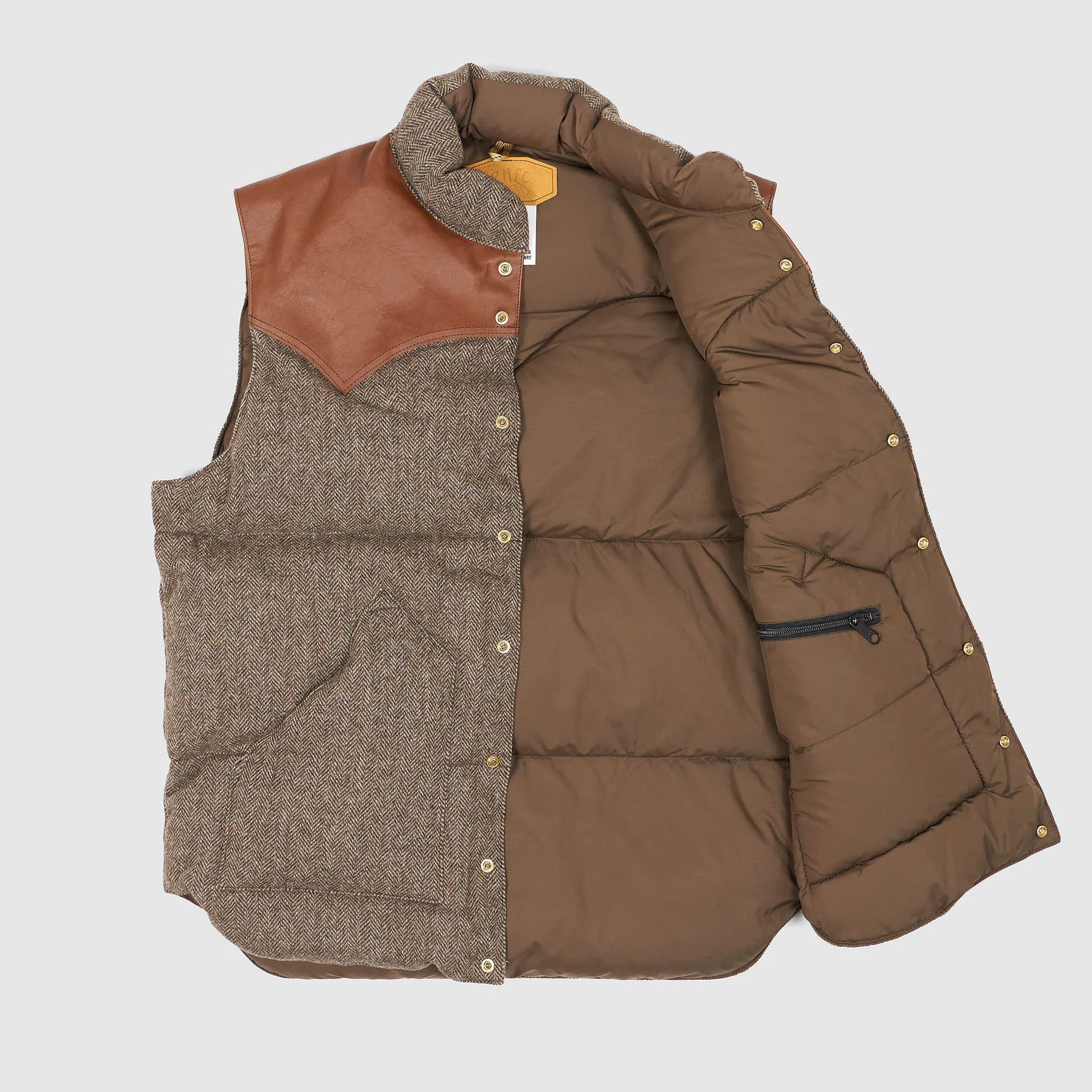 Rocky Mountain Featherbed Tweed Vest sold by DeeCee style product image thumbnail 2