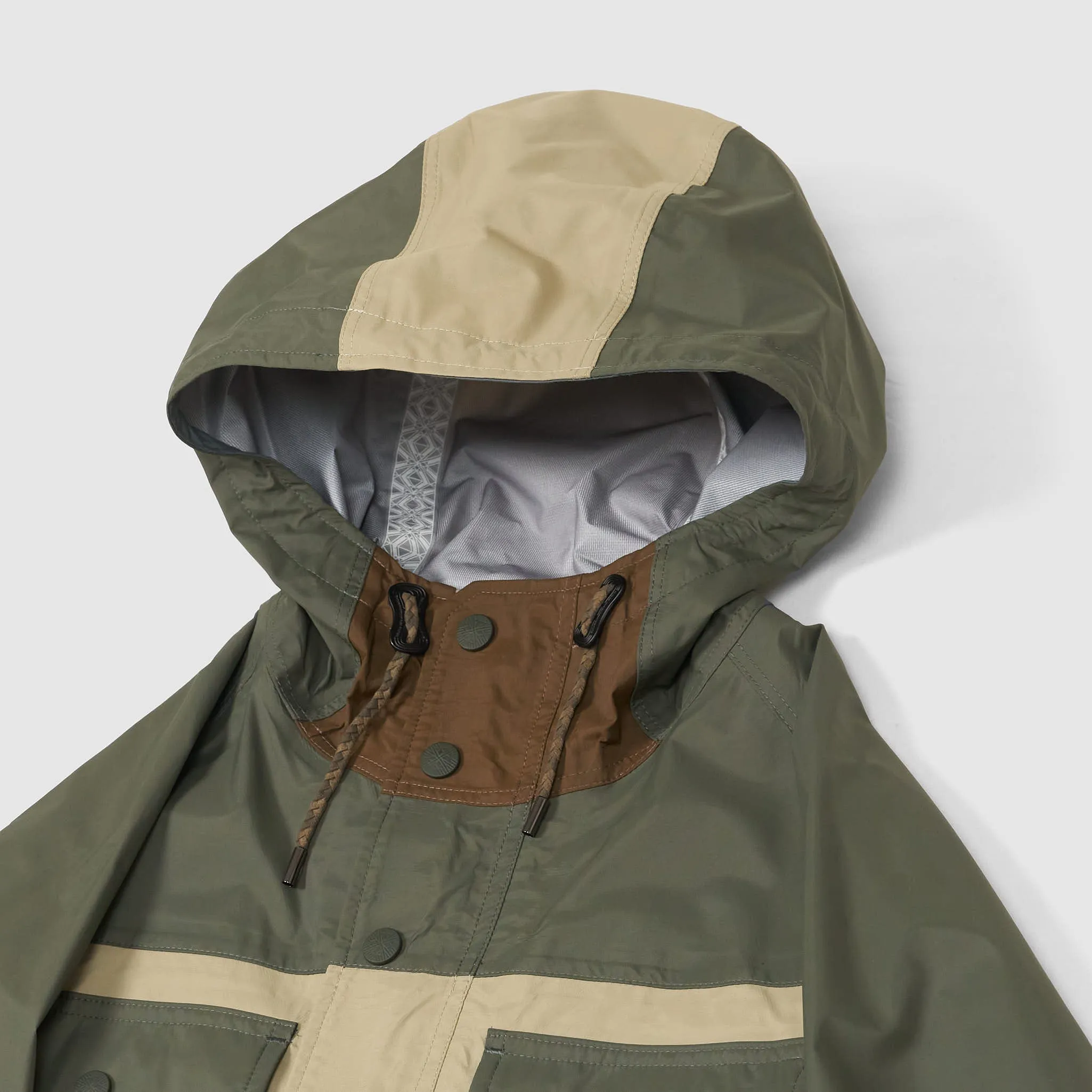 White Mountaineering Water-Resistant Field Jacket sold by DeeCee style product image thumbnail 4