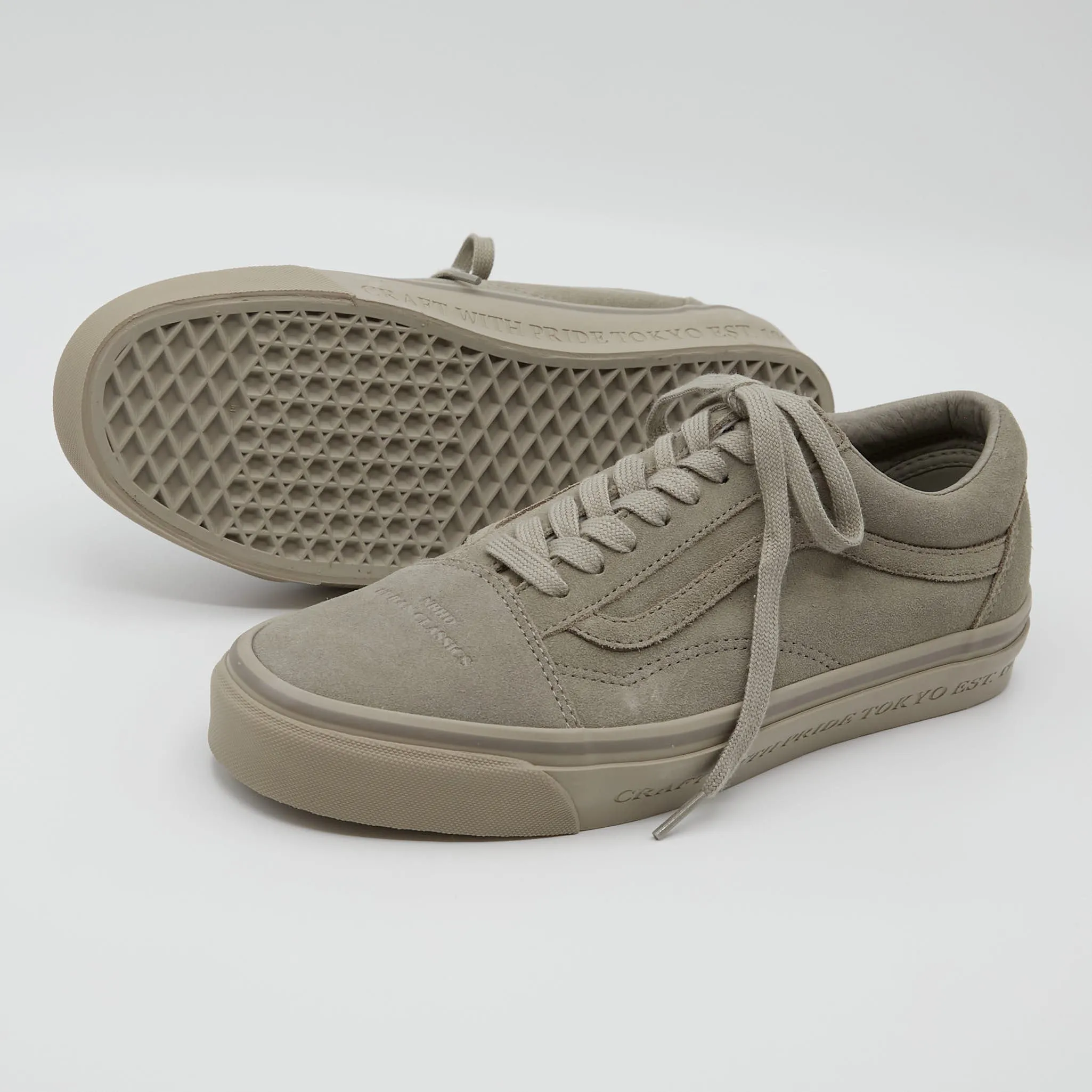 Neighborhood x Vans Old Skool 36D x Sneakers sold by DeeCee style product image thumbnail 2