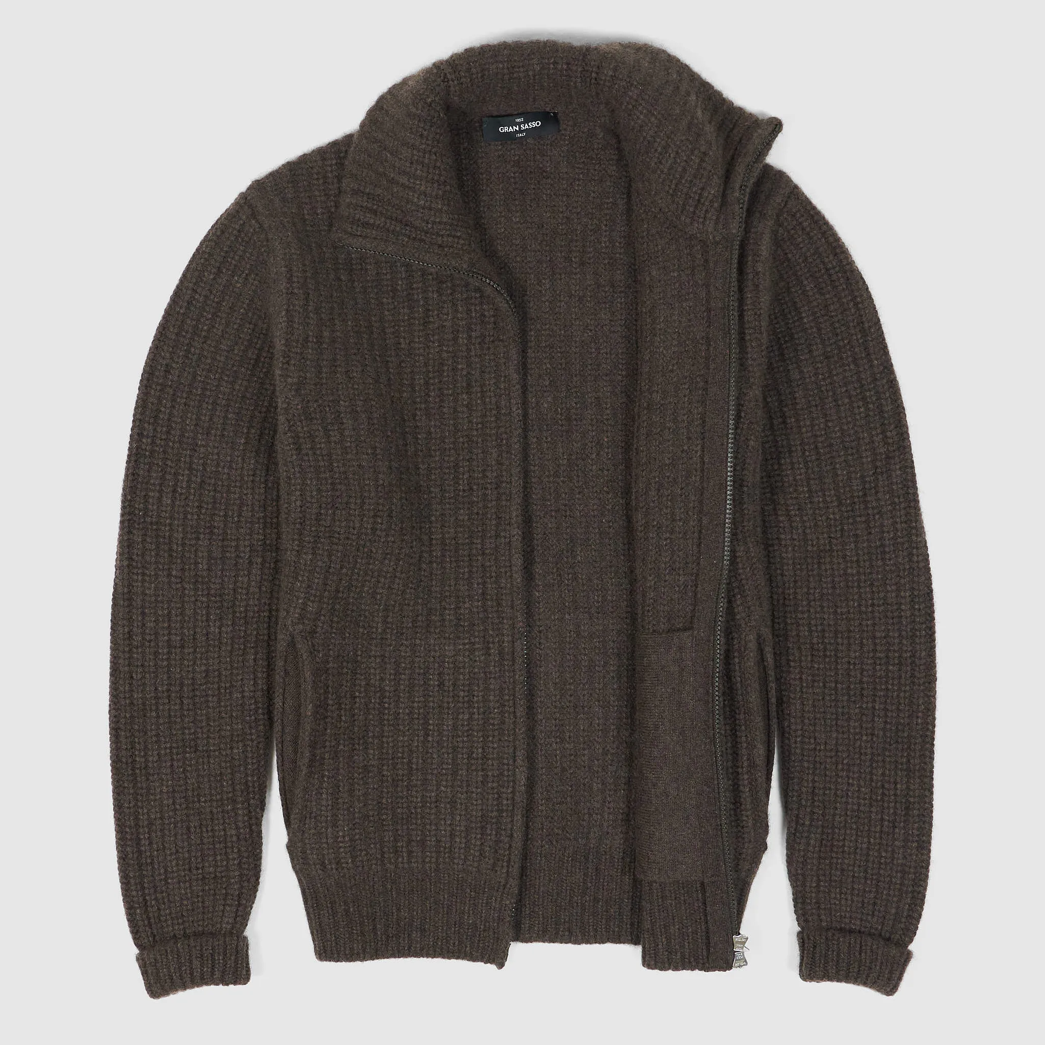 Gran Sasso Full Zip Pure Cashmere Cardigan sold by DeeCee style product image thumbnail 3