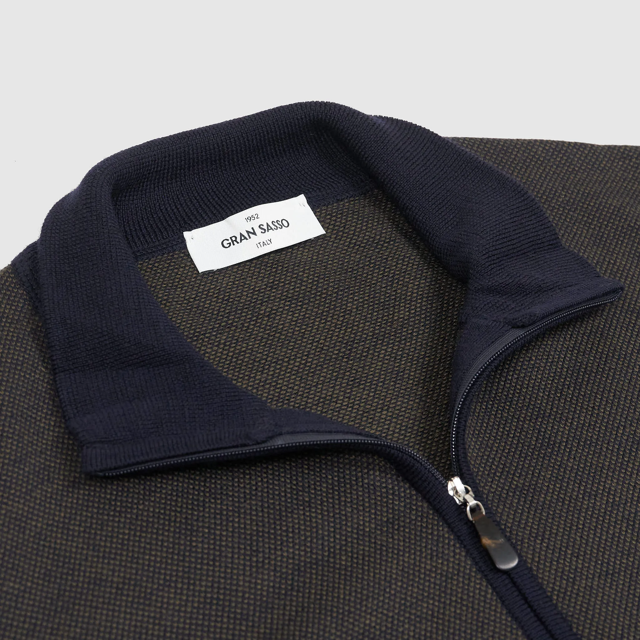 Gran Sasso Full Zip Woll Pique Cardigan sold by DeeCee style product image thumbnail 4