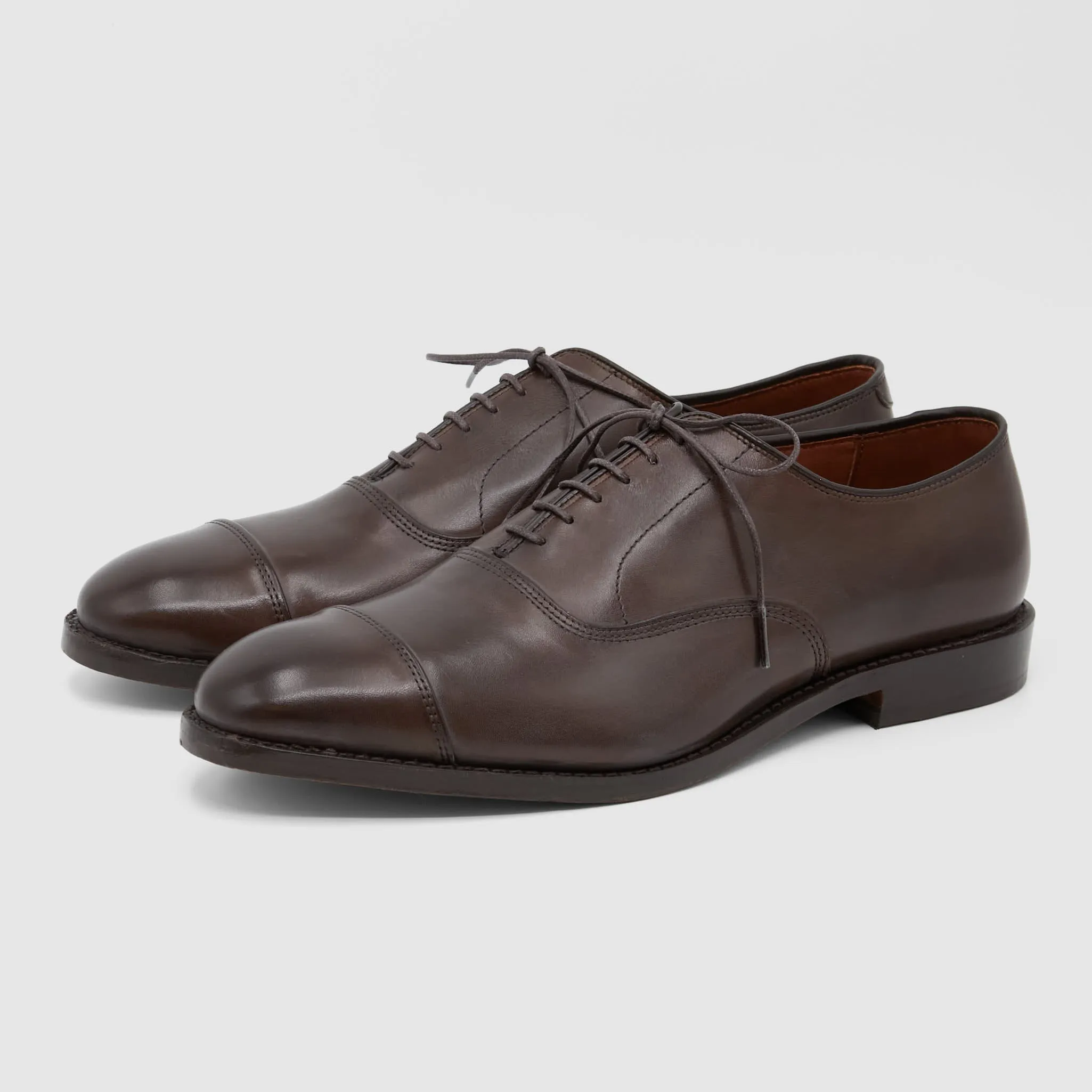 Allen Edmonds Park Avenue Cap Toe Oxford Shoes sold by DeeCee style product image thumbnail 4