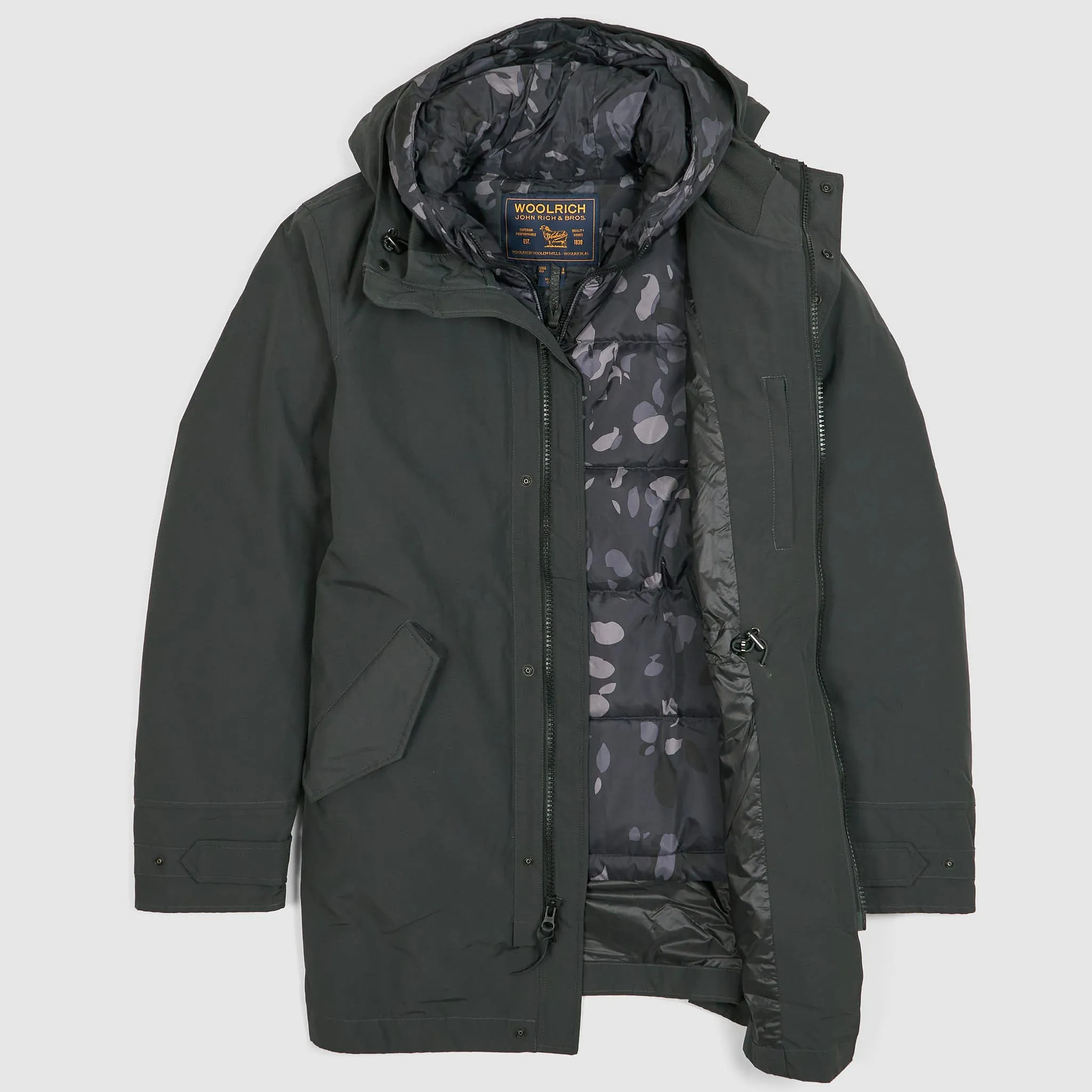 Woolrich Mountain Camo Lining 2 in 1 Parka sold by DeeCee style product image thumbnail 2