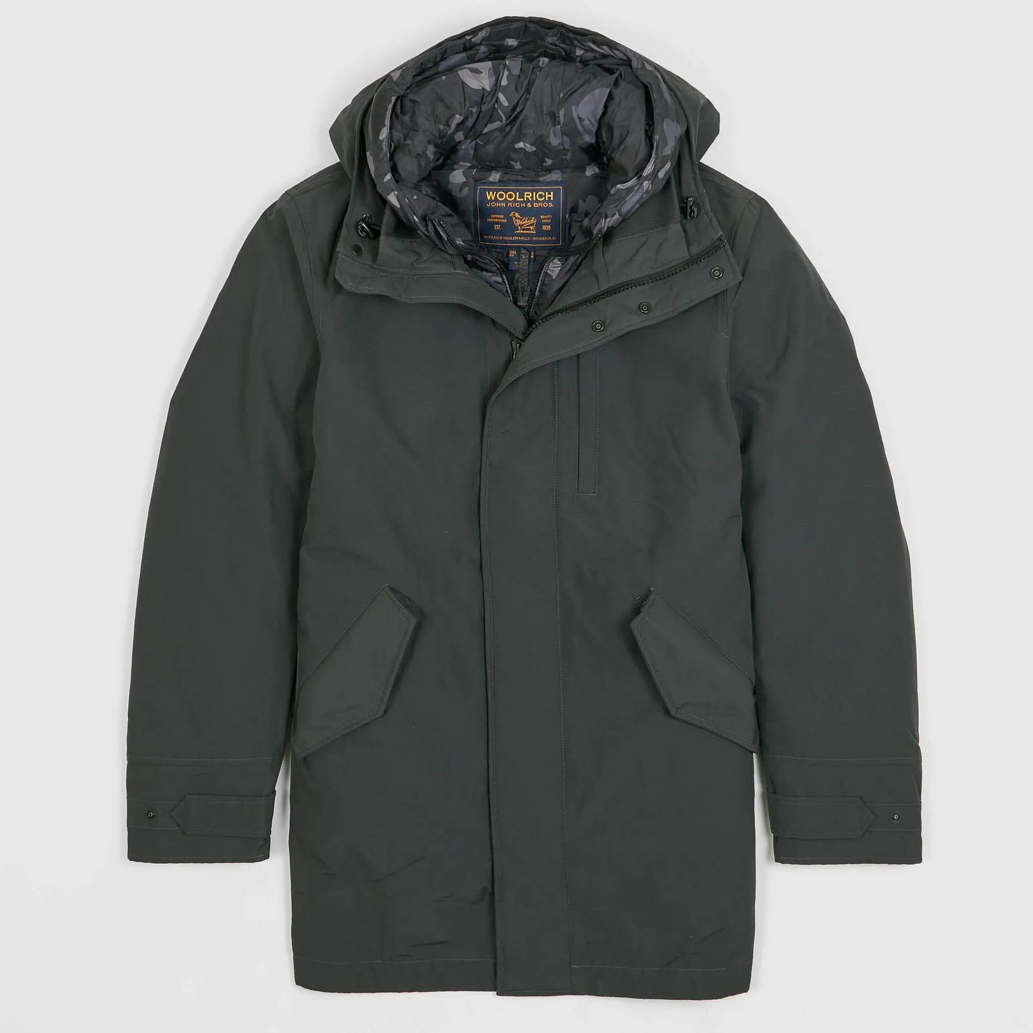 Woolrich Mountain Camo Lining 2 in 1 Parka sold by DeeCee style