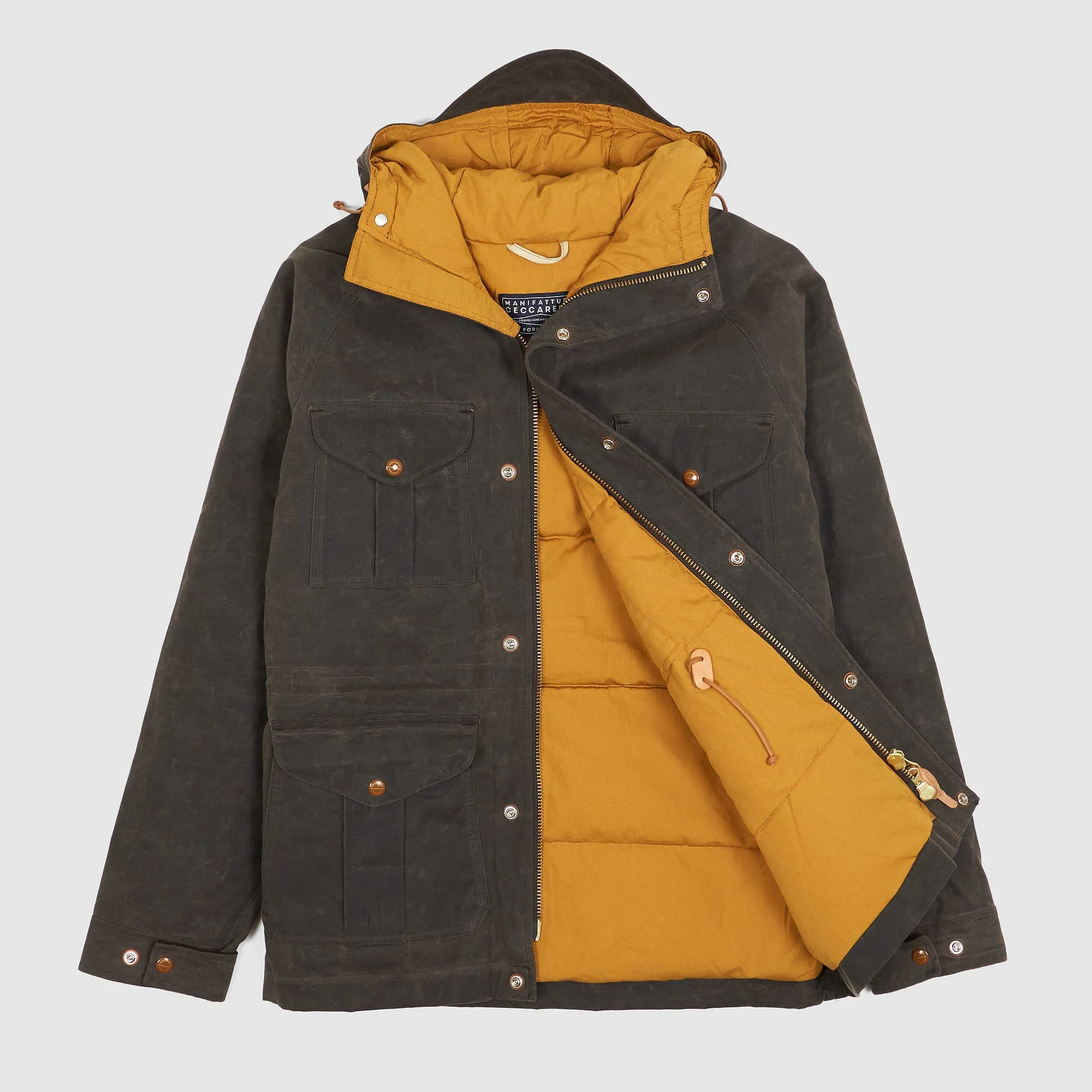 Manifattura Ceccarelli 4-Pocket Mountain Jacket sold by DeeCee style product image thumbnail 2