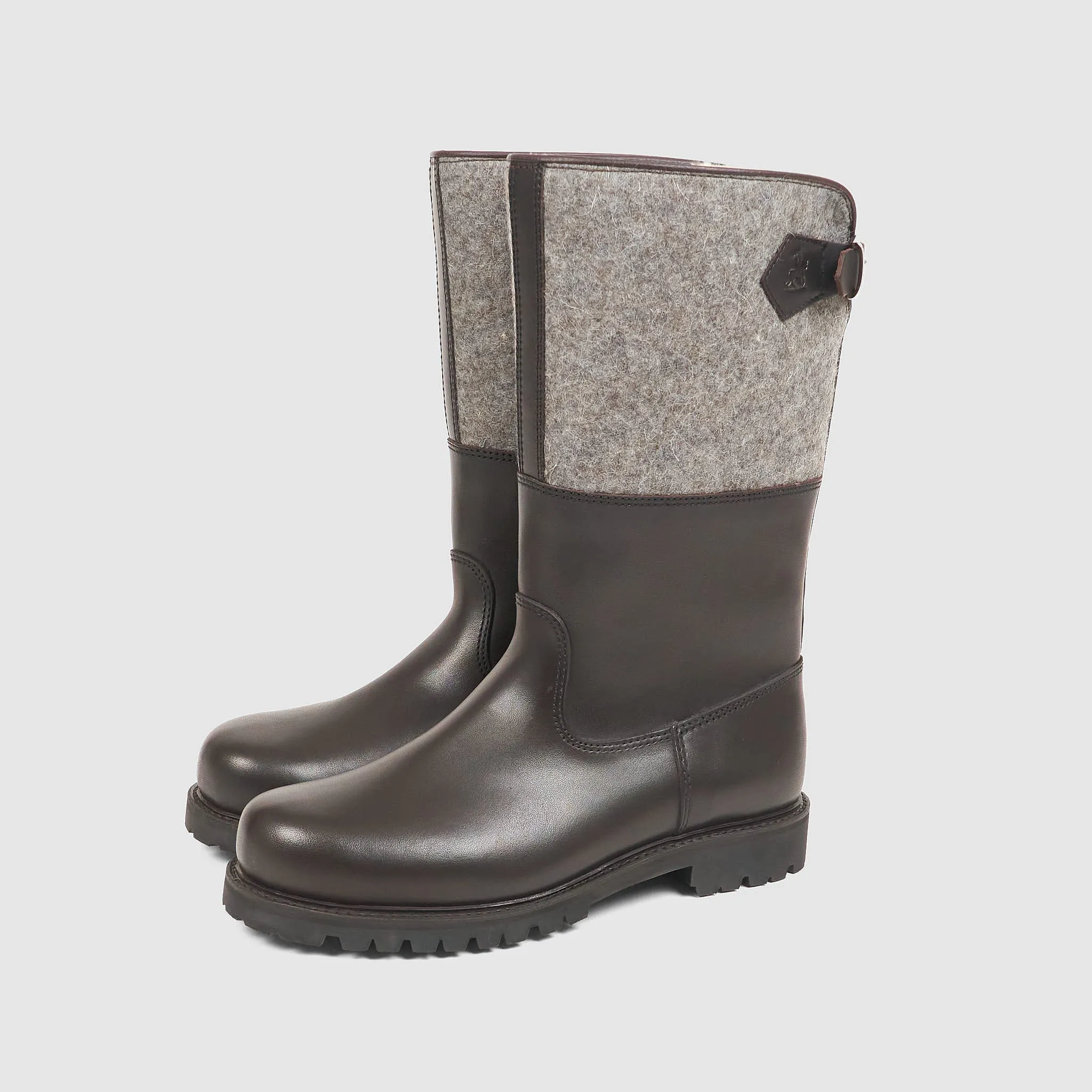 Ludwig Reiter Maronibrater Boot sold by DeeCee style