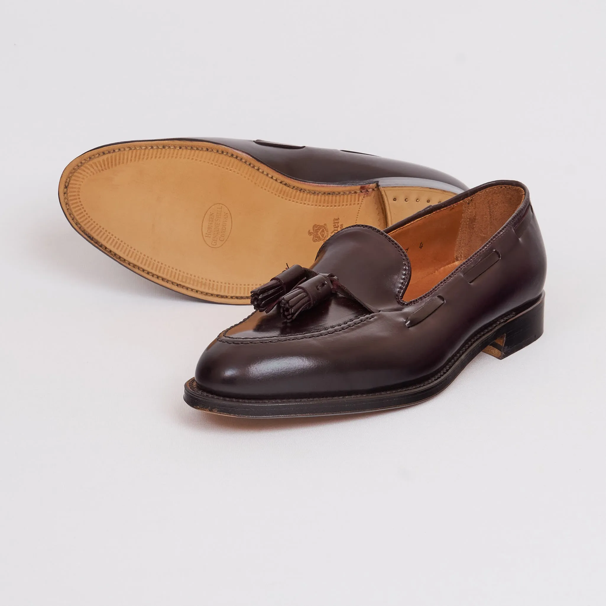 Alden Tassel Loafer Shell Cordovan 563/664 sold by DeeCee style product image thumbnail 4