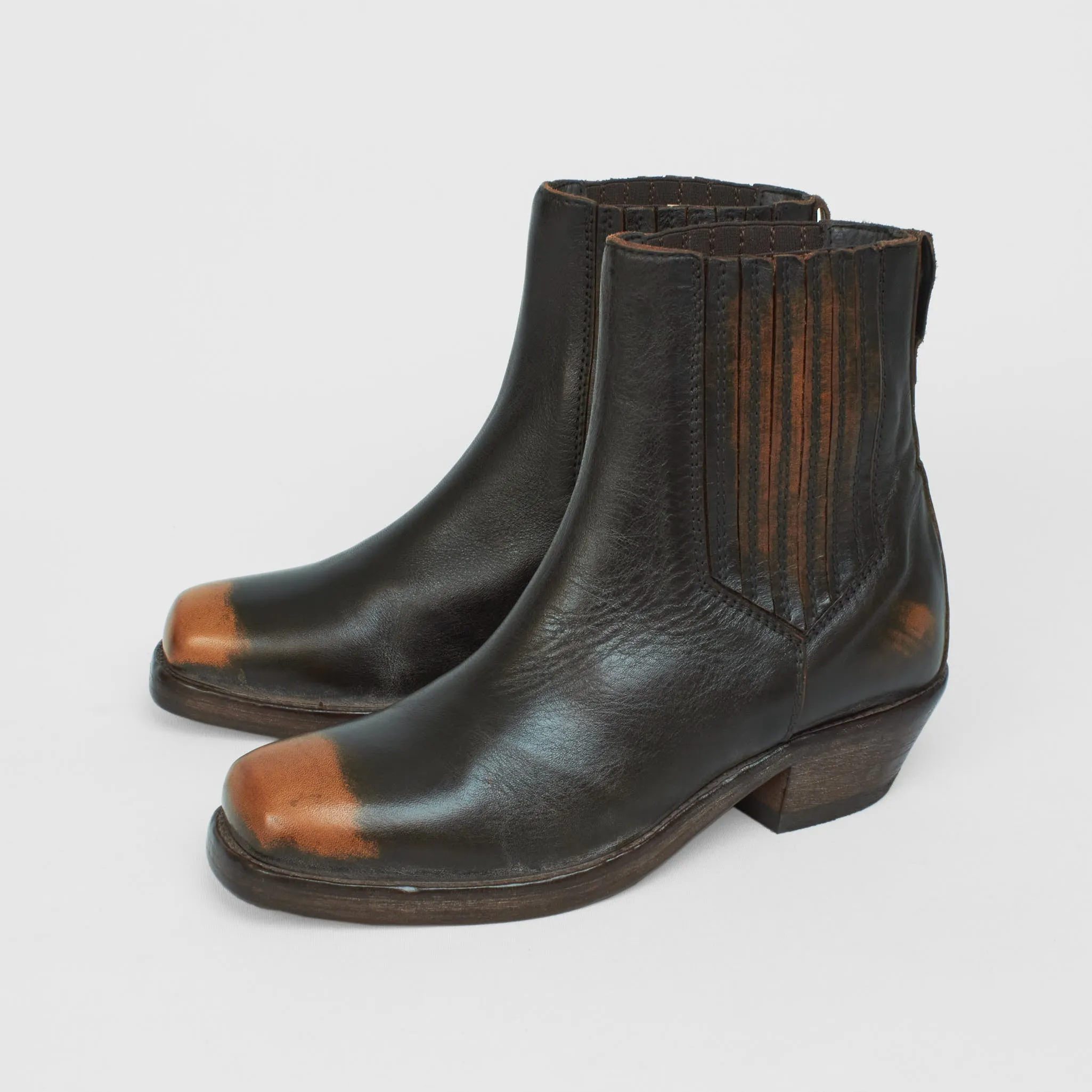 Moma Ladies Tronchetto Nevada Ankle Boots sold by DeeCee style