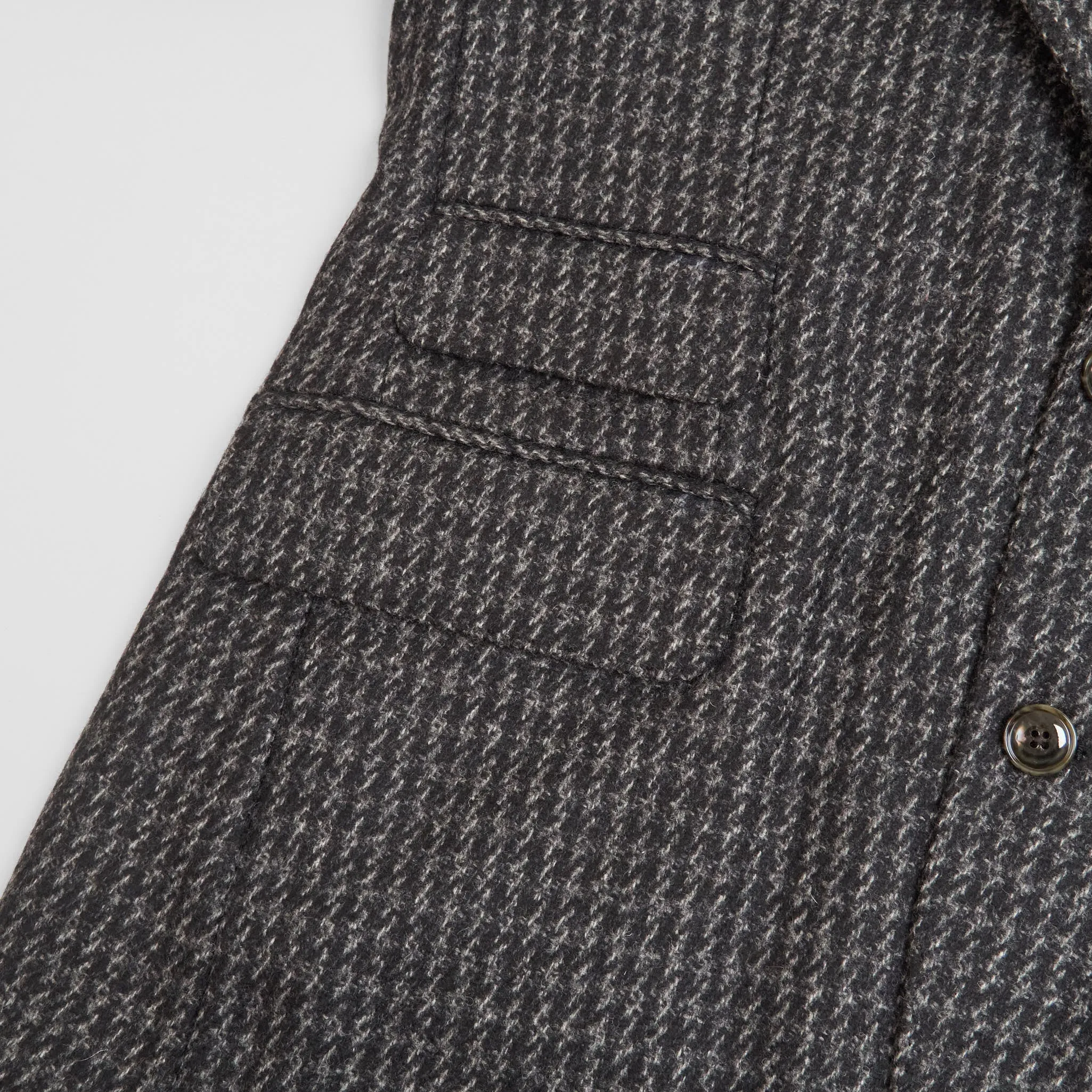 Man 1924 Kennedy Houndstooth Wool Blazer sold by DeeCee style product image thumbnail 3