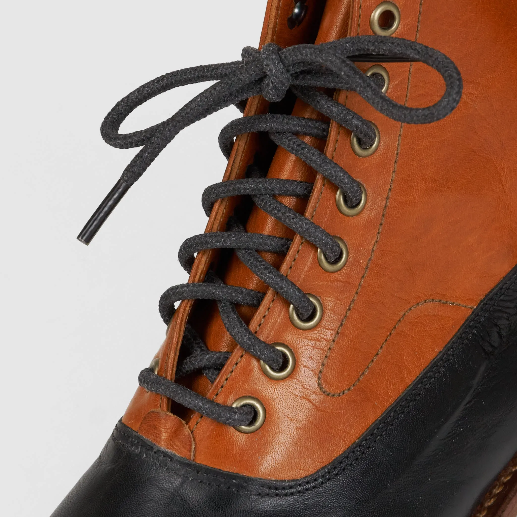 Julian Boots The Lawyer Last sold by DeeCee style product image thumbnail 4