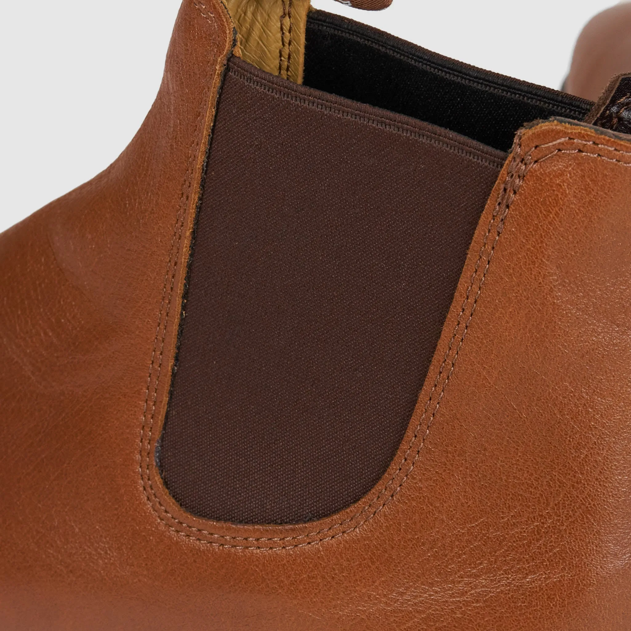 R.M. Williams Kangaroo Craftsman Boot sold by DeeCee style product image thumbnail 4