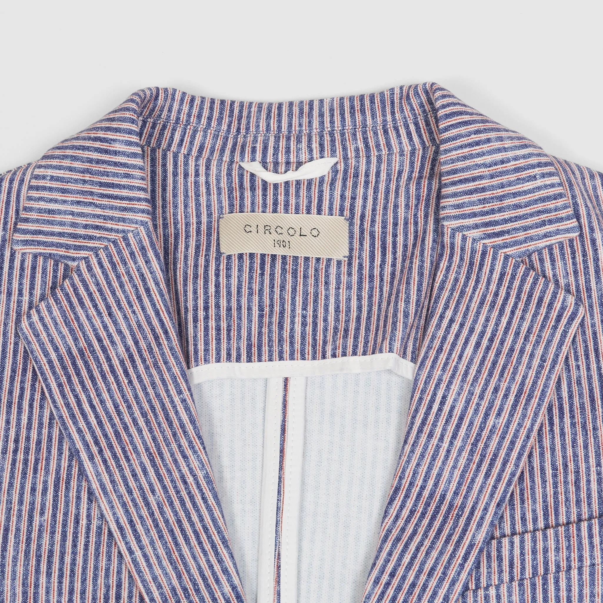 Circolo 1901 Ladies 2-Button Blazer sold by DeeCee style product image thumbnail 4